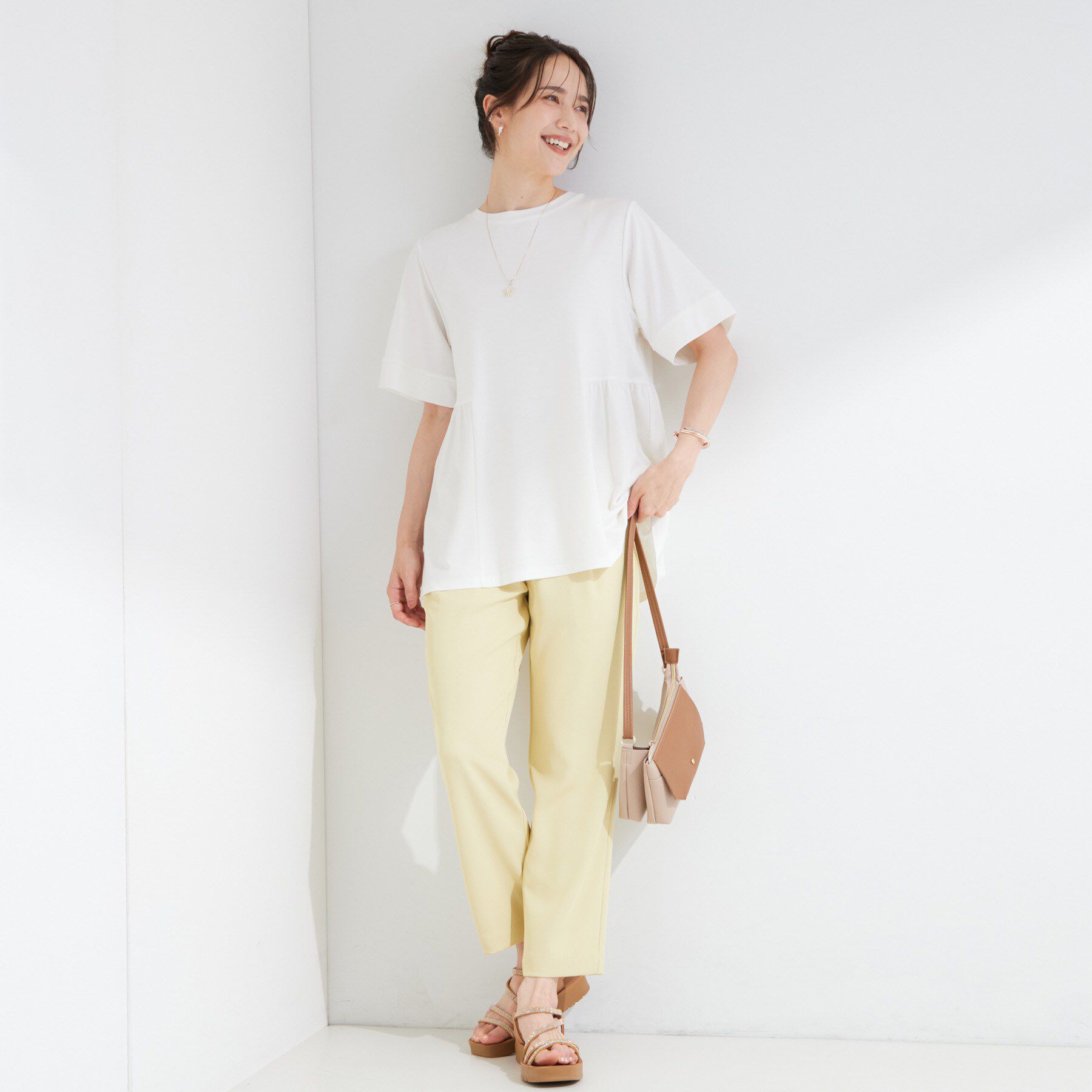 SHOO･LA･RUE「【ひんやり/UV/体型カバー】インせず着られる サイドギャザー切替トップス」|Tシャツ・カットソー|