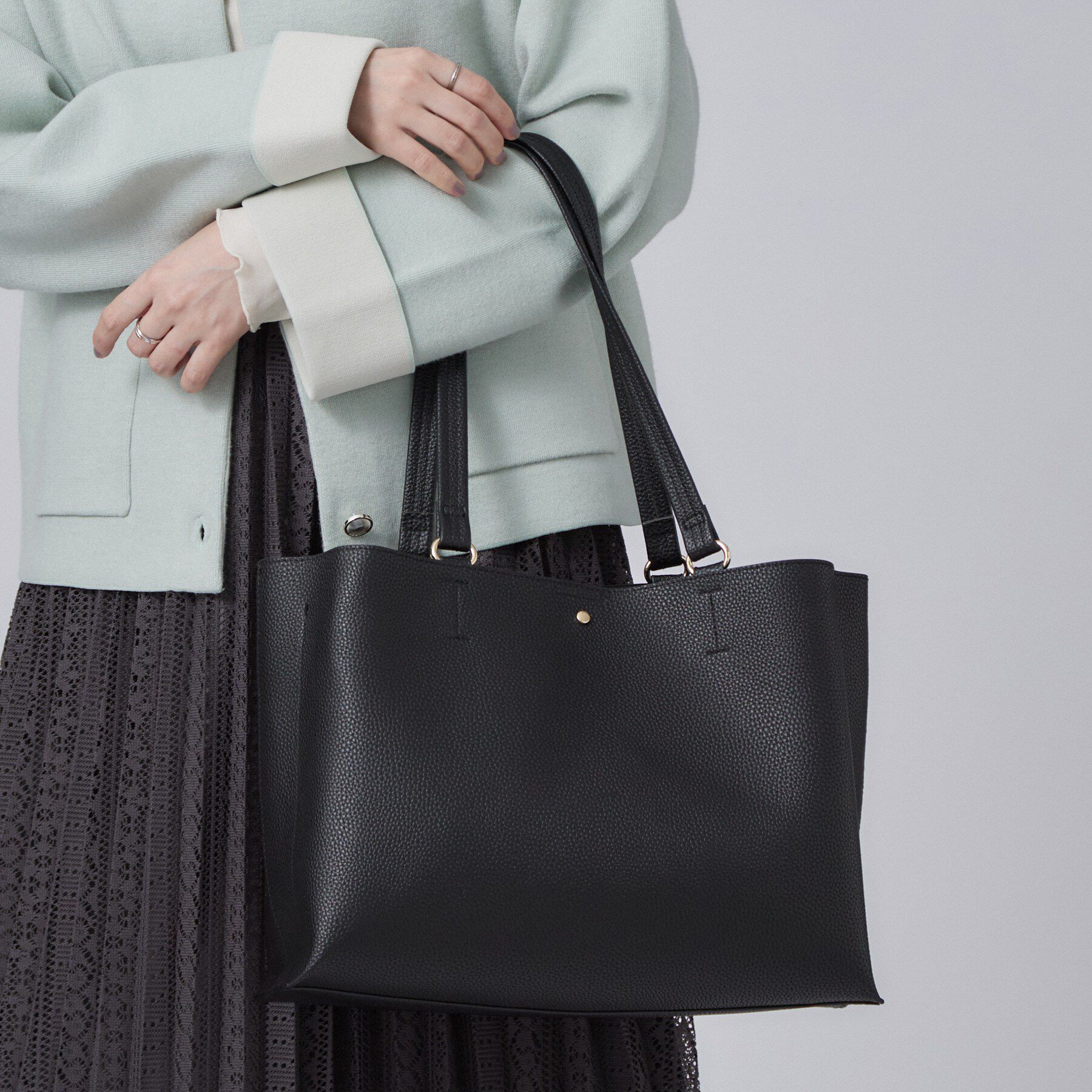 SHOO･LA･RUE「【軽量／A4】ふわっと軽いボックストートバッグ」|トートバッグ|