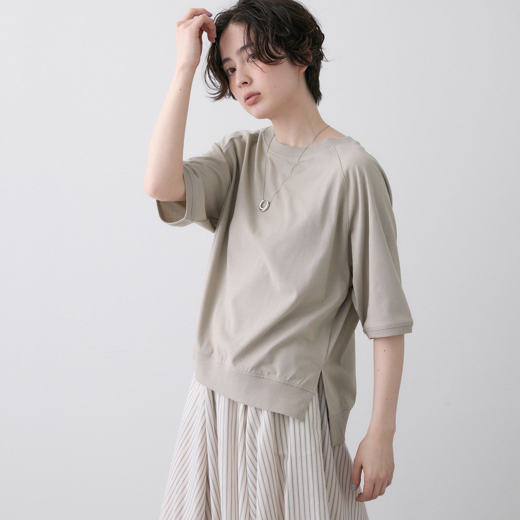 Dessin「【UVカット/接触冷感】フォルムカットソー5分袖」|Tシャツ・カットソー|