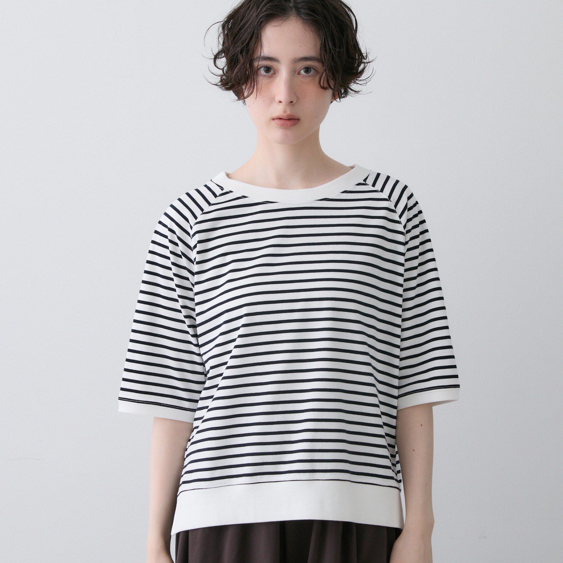 Dessin「【UVカット/接触冷感】フォルムカットソー5分袖」|Tシャツ・カットソー|