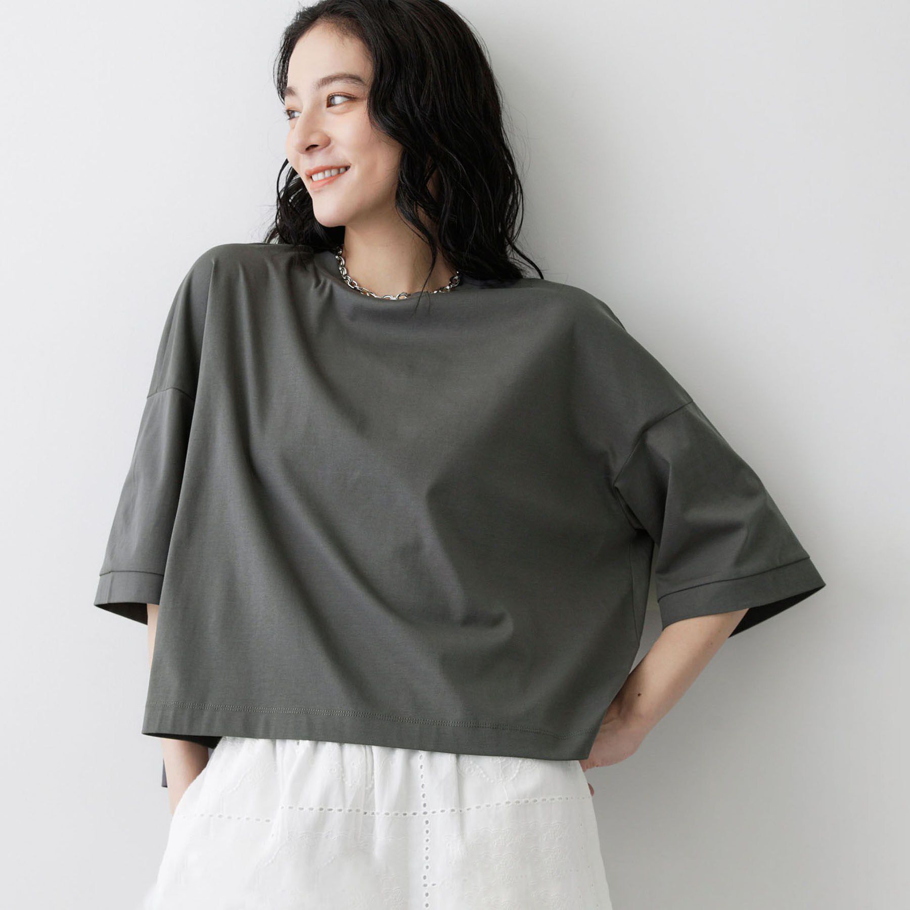 Dessin「【体型カバー】美光沢カットソーボクシーシルエット」|Tシャツ・カットソー|
