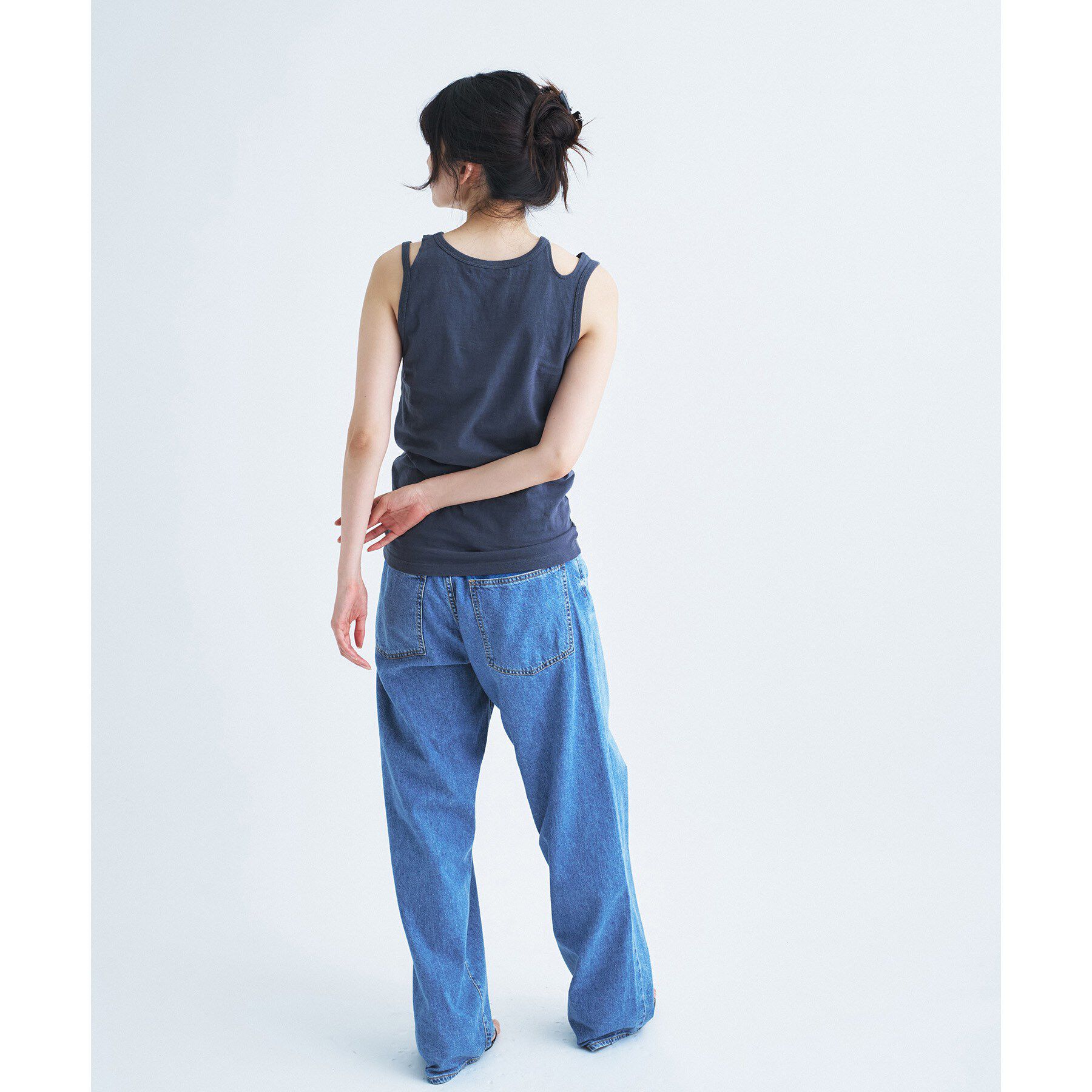 CODE A「IRONING｜cut out tank top」|キャミソール|