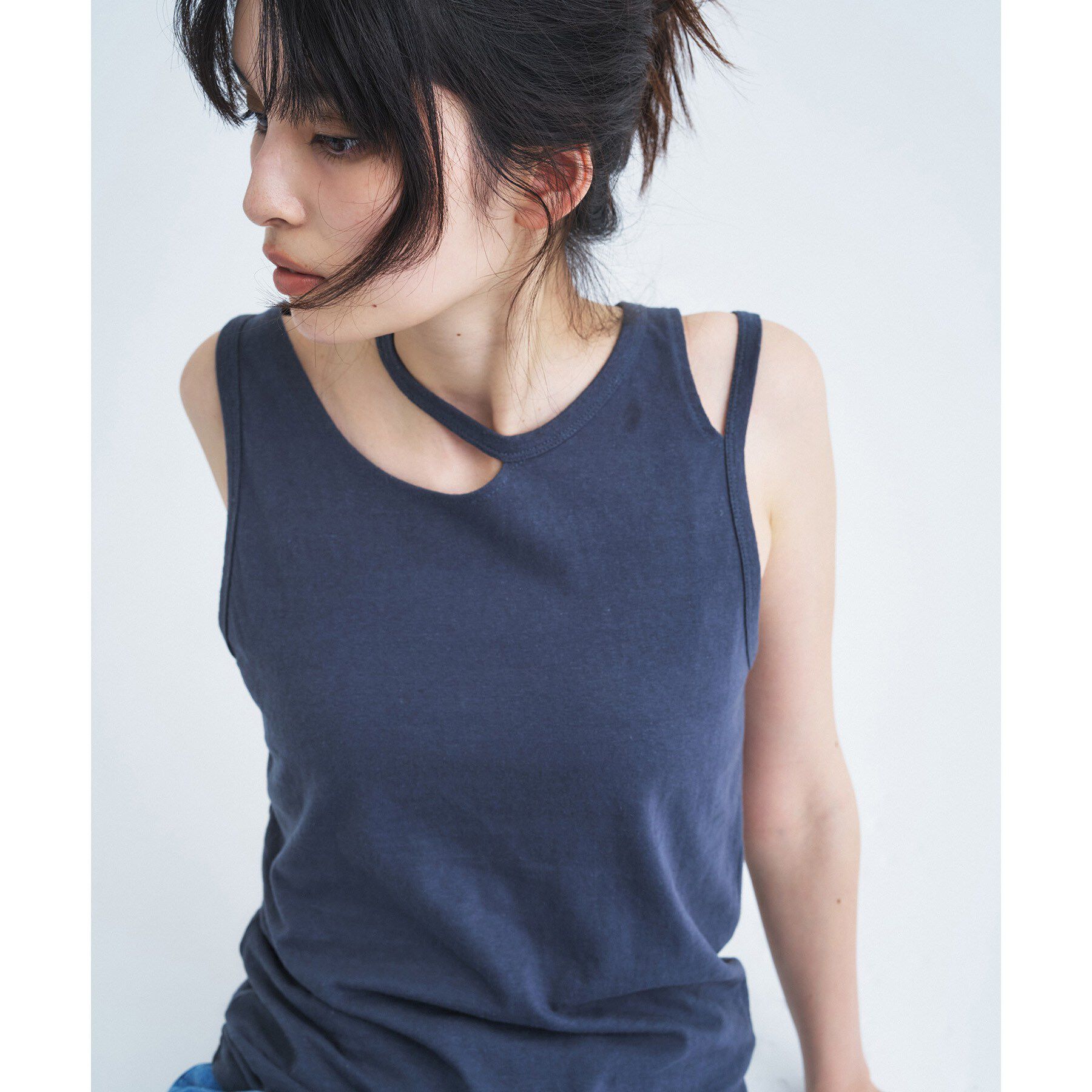 CODE A「IRONING｜cut out tank top」|キャミソール|