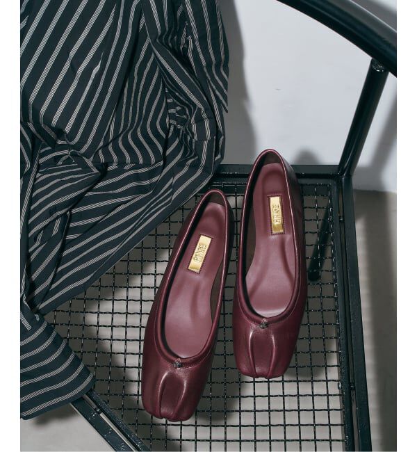 GRISE「《追加/WEB+一部店舗限定》GRISEレザースクエアプリーツフラット」|その他|ボルドー