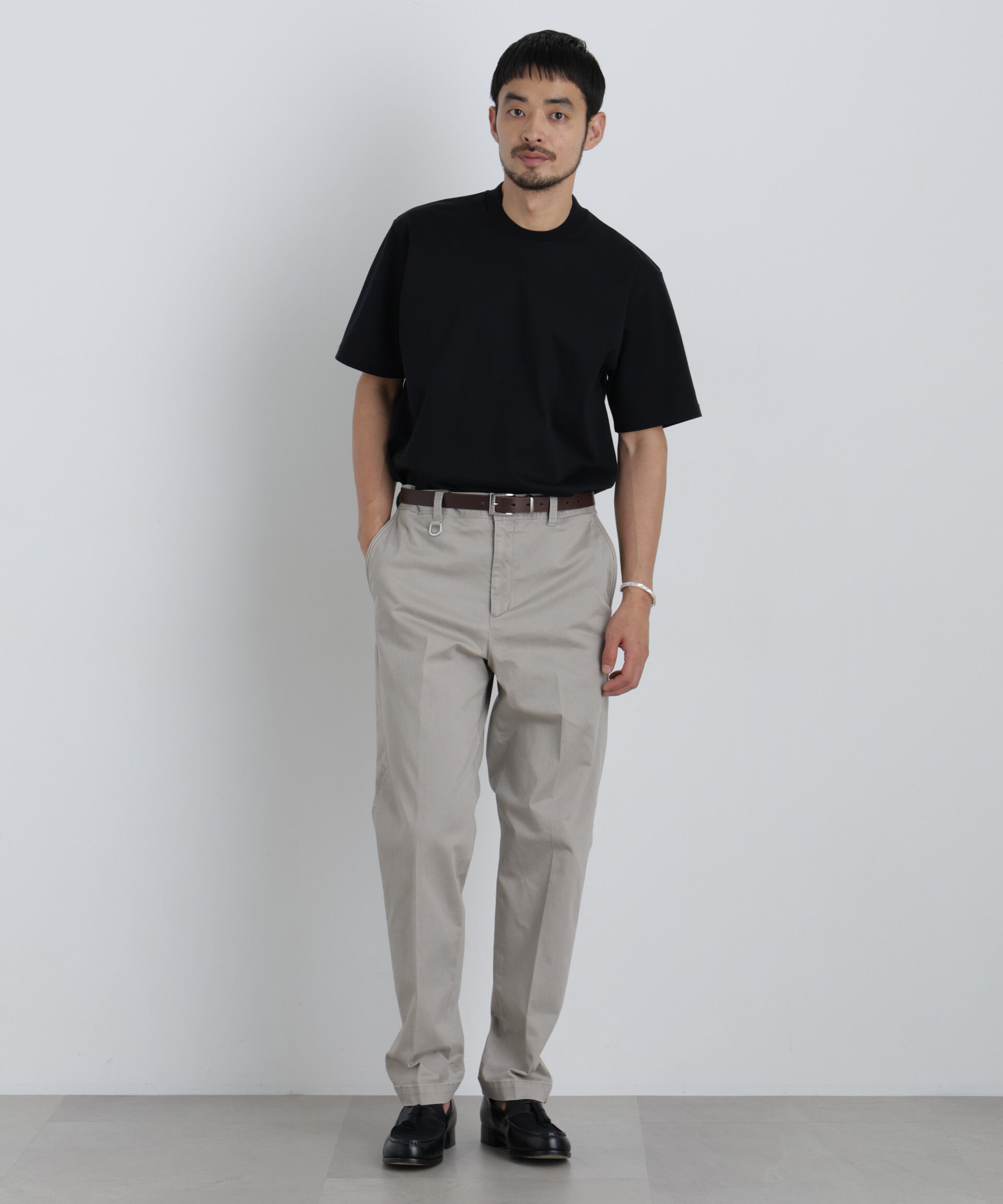NANO universe「NewOnTrousers フェードサテンSlim テーパー」|チノ|