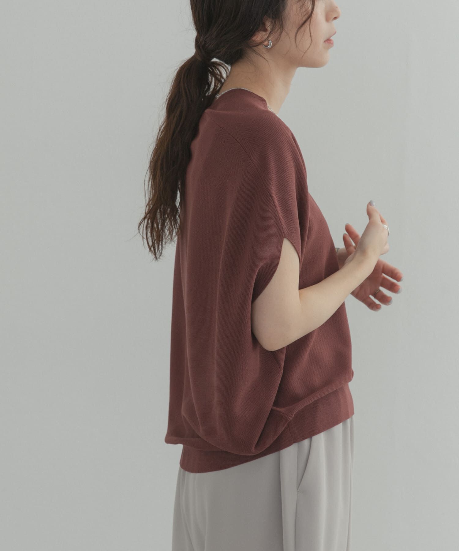 URBAN RESEARCH DOORS「『WEB限定』Vネックコクーンニット」|ベスト・ジレ|