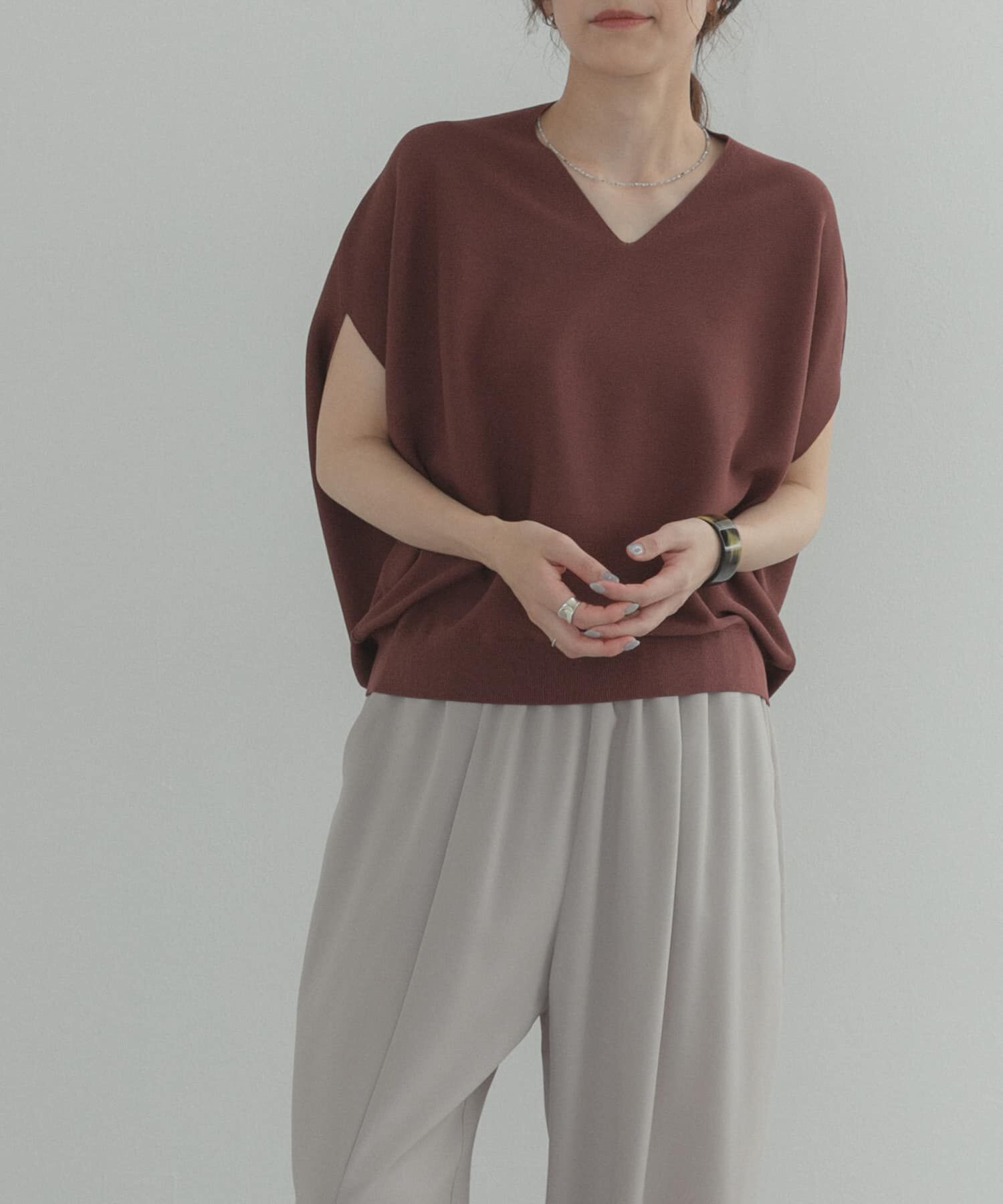 URBAN RESEARCH DOORS「『WEB限定』Vネックコクーンニット」|ベスト・ジレ|