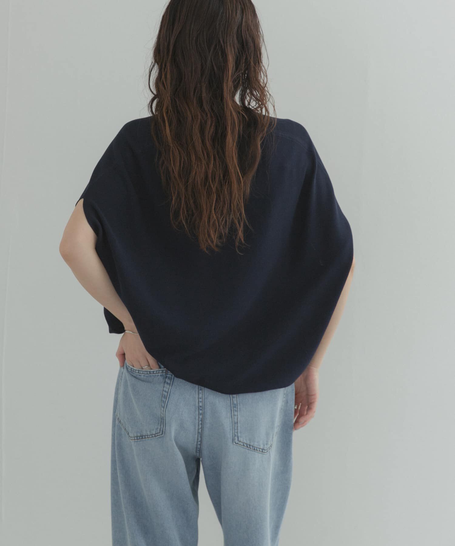 URBAN RESEARCH DOORS「『WEB限定』Vネックコクーンニット」|ベスト・ジレ|