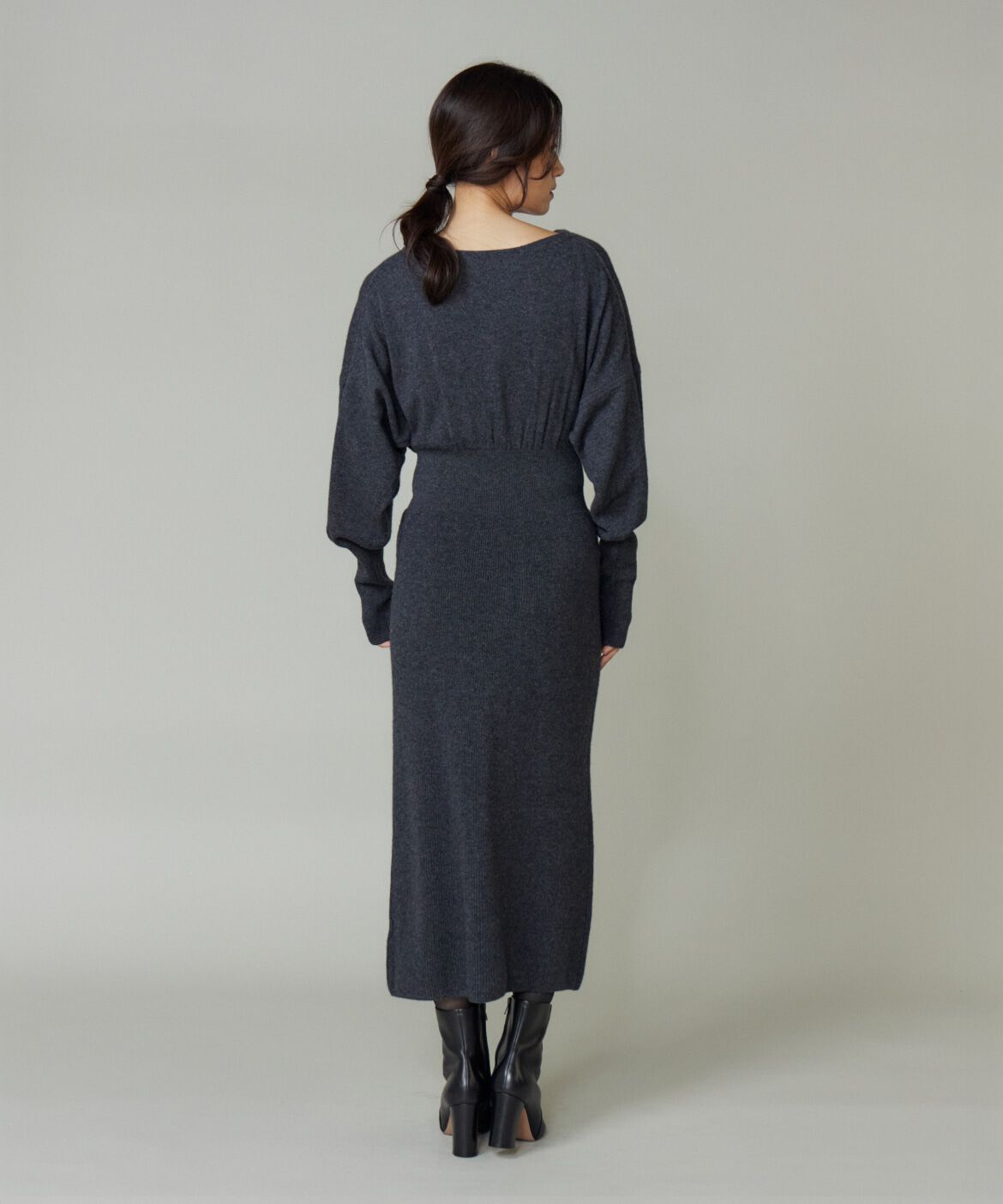 la veille by SUPERIOR CLOSET「《大きいサイズ》タックデザインニットワンピース」|ワンピース|