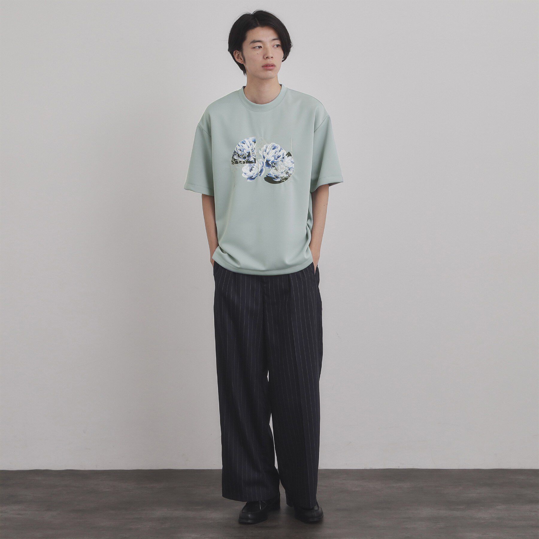 tk.TAKEO KIKUCHI「フラワープリントTシャツ」|Tシャツ・カットソー|