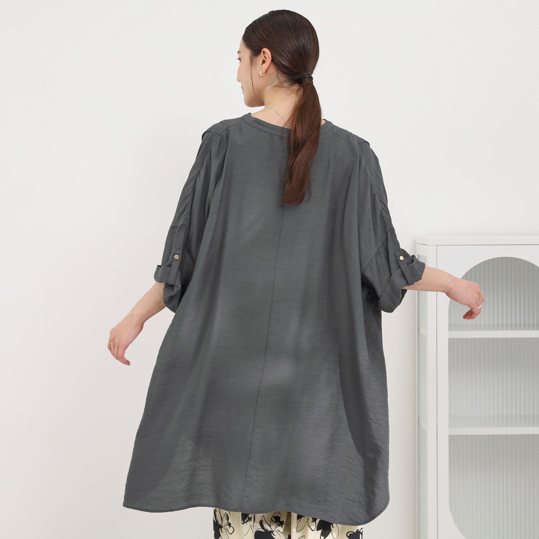 SHOO･LA･RUE「【ひんやり/S-LL】すっぽり体型カバー スキッパードルマンチュニック」|チュニック|