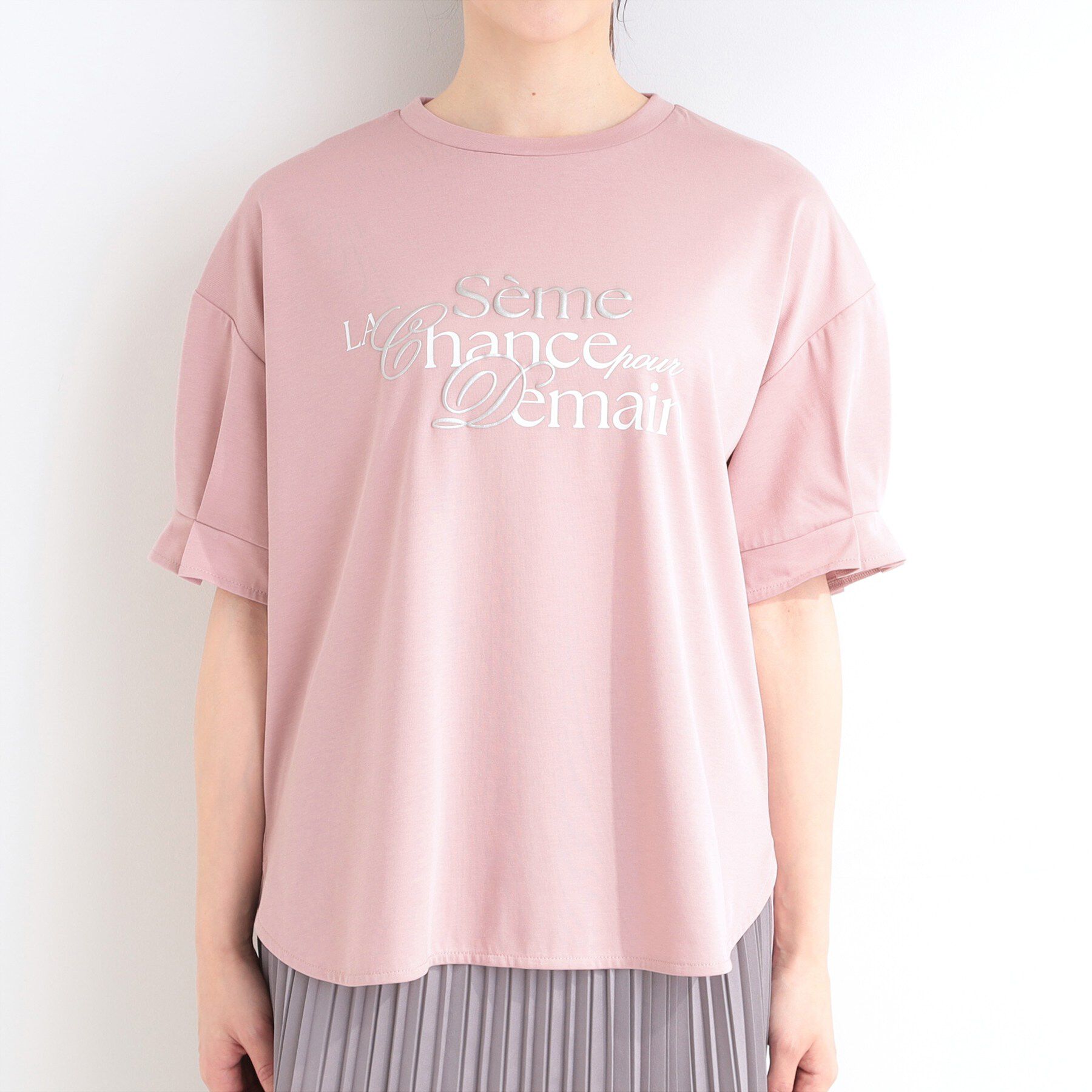SHOO･LA･RUE「【ひんやり/UV/S-LL】お袖ふんわり二の腕カバー ぷっくりラメプリントTシャツ」|Tシャツ・カットソー|