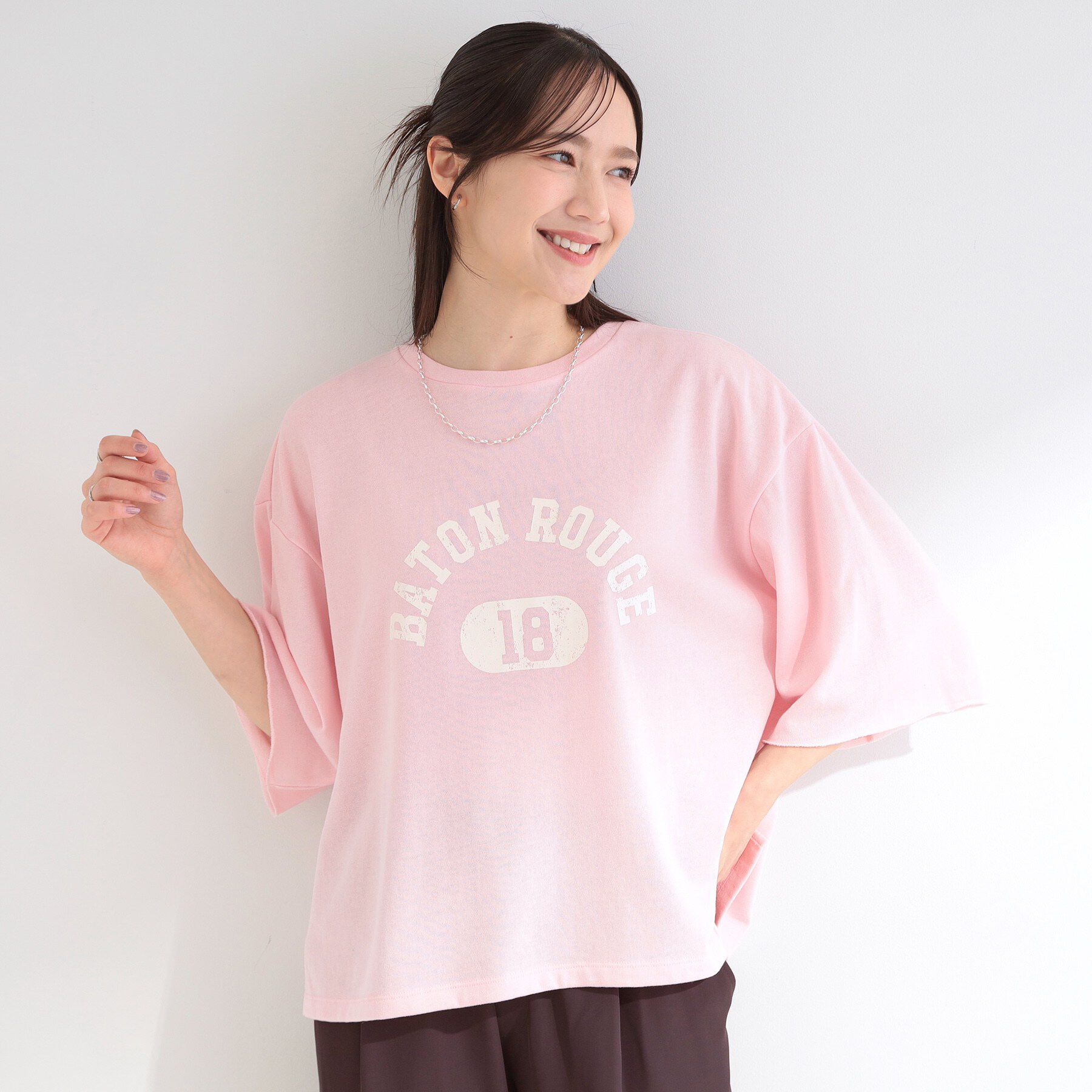 SHOO･LA･RUE「【洗濯機可/S-LL/選べる6柄】切りっぱなしお袖がこなれカジュアル 5分袖シアーTシャツ」|Tシャツ・カットソー|