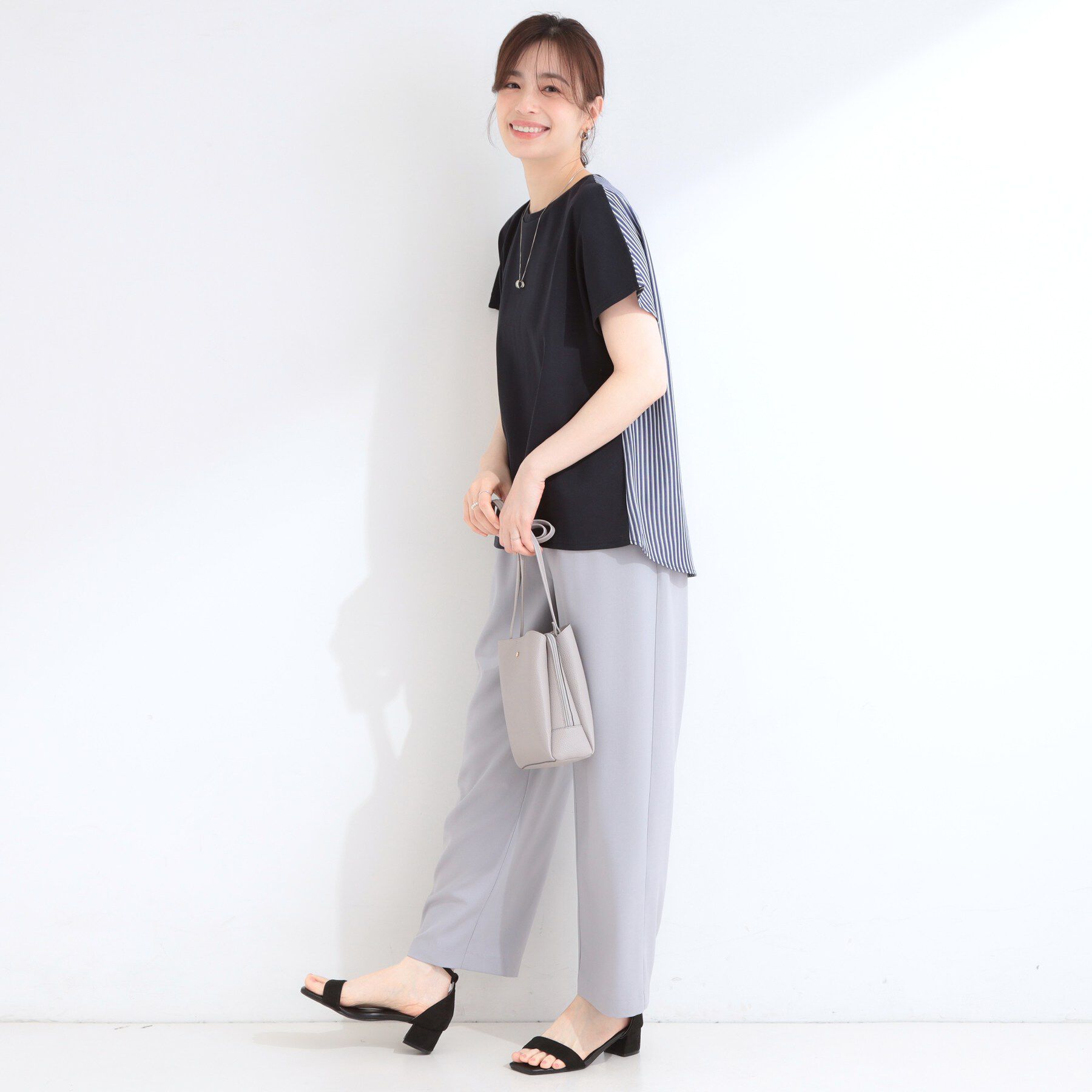 SHOO･LA･RUE「【体型カバー/S-LL】インせず着られる ひんやりシャツ素材切替Tシャツ」|Tシャツ・カットソー|