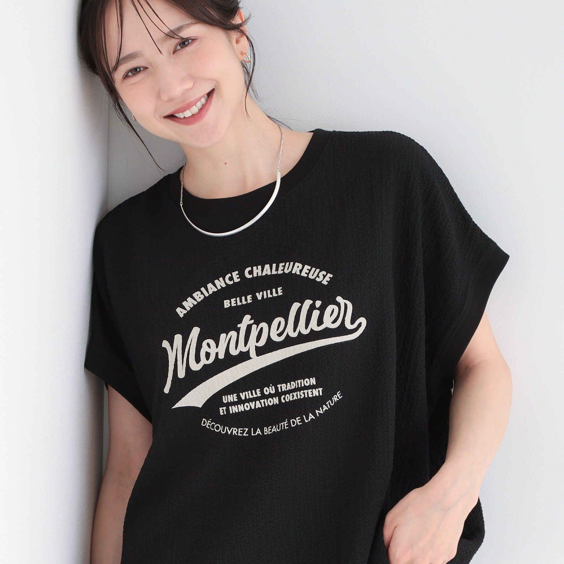 SHOO･LA･RUE「【洗濯機可】ぽこぽこさらさら アソートTシャツ」|Tシャツ・カットソー|ブラック(019)