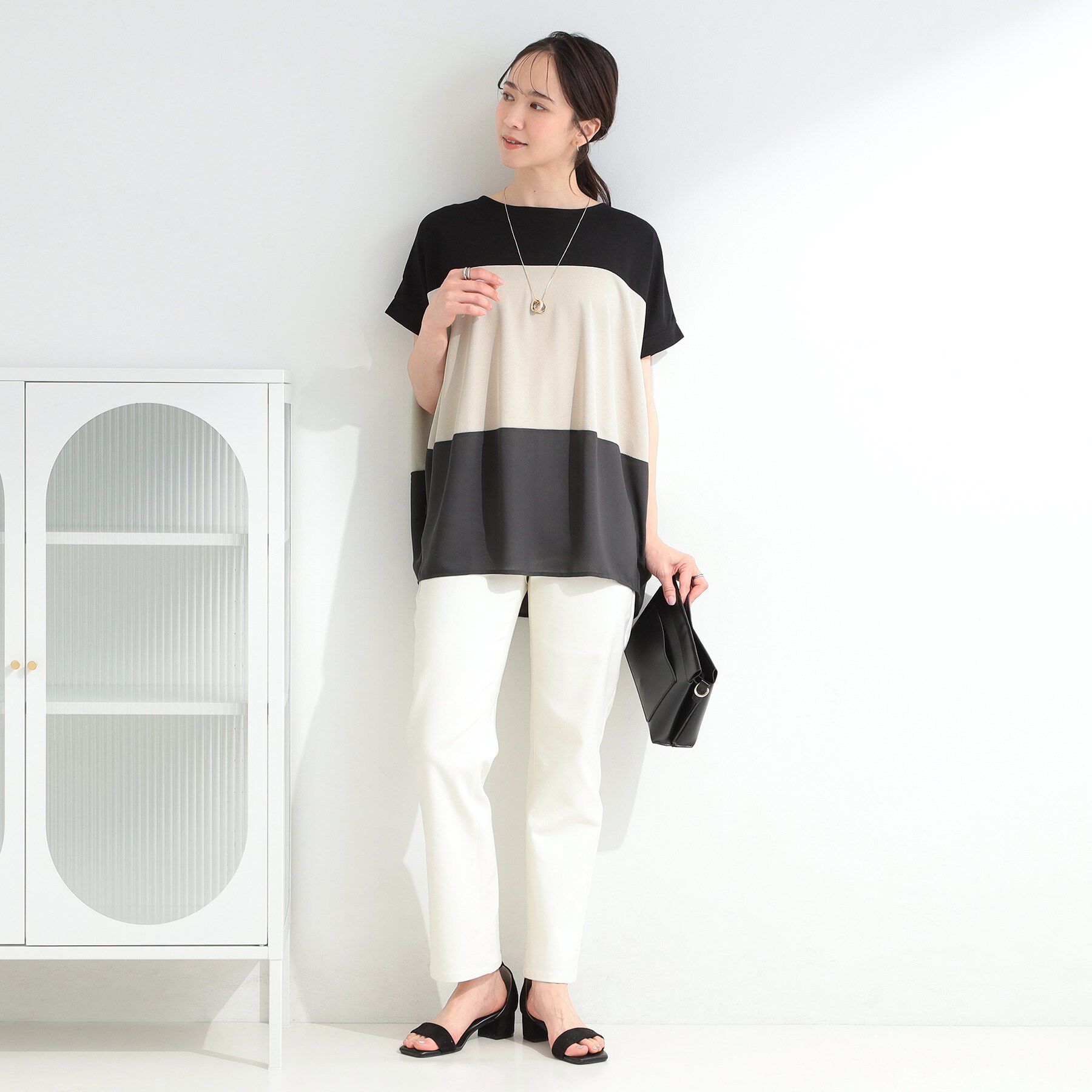 SHOO･LA･RUE「【S-LL/洗濯機可/体型カバー】インせず着られる 異素材ブロッキング ドルマンＴシャツ」|Tシャツ・カットソー|