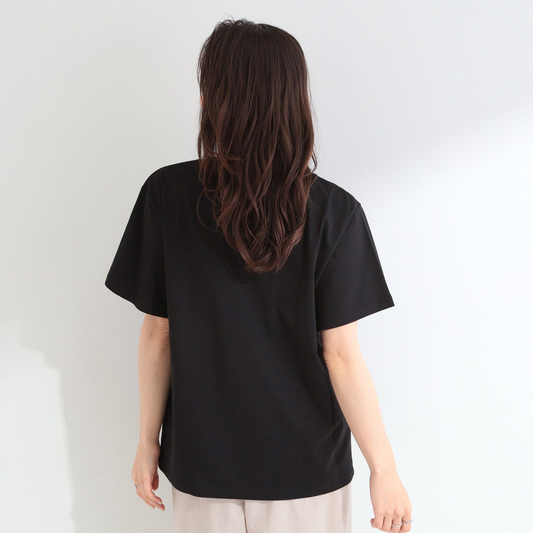 SHOO･LA･RUE「【ひんやり/洗濯機可/S-LL】夏に快適サラサラ感 大人のひんやりプリントTシャツ」|Tシャツ・カットソー|
