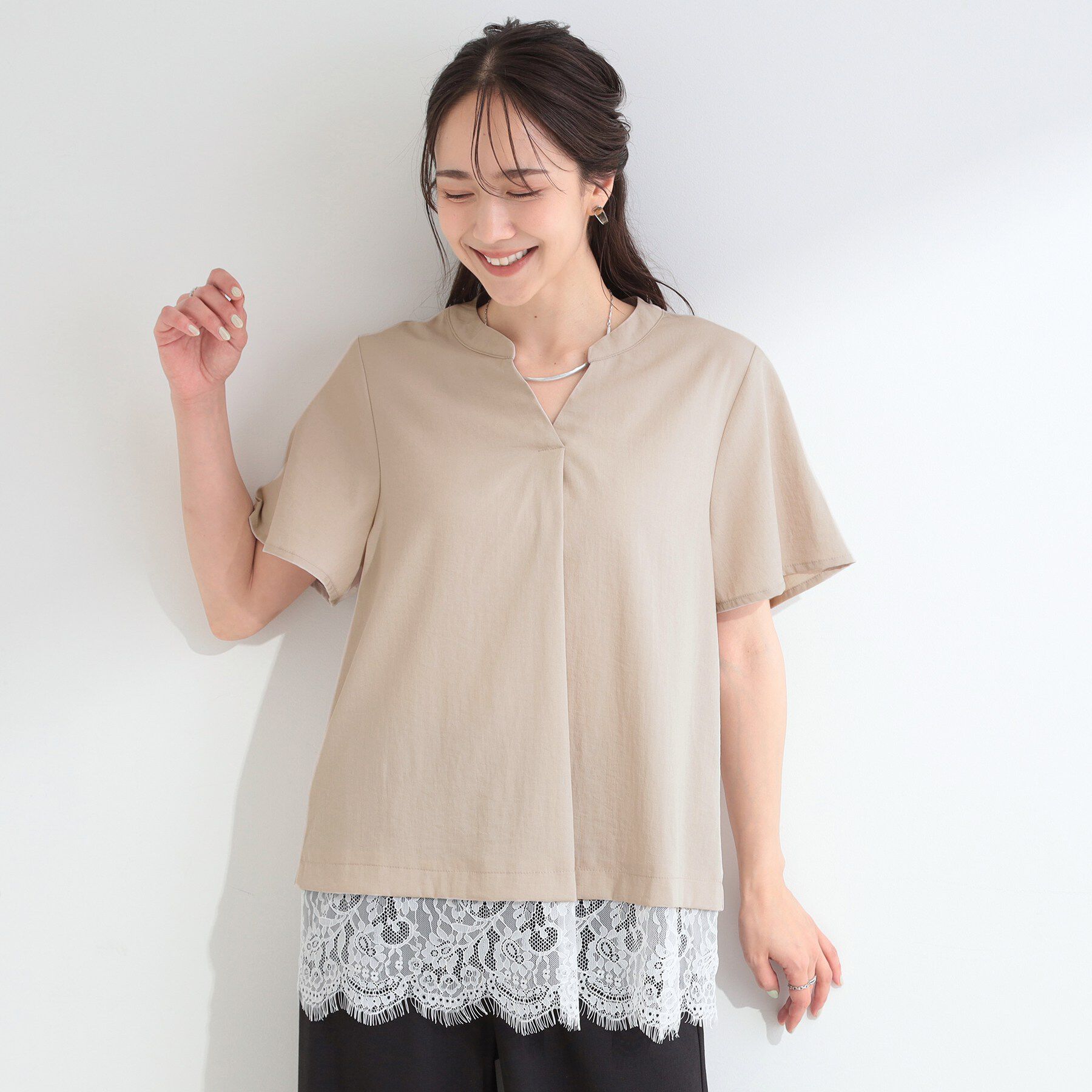 SHOO･LA･RUE「【ひんやり/洗濯機可】軽凛(かろりん) スキッパー裾レースブラウス」|シャツ・ブラウス|
