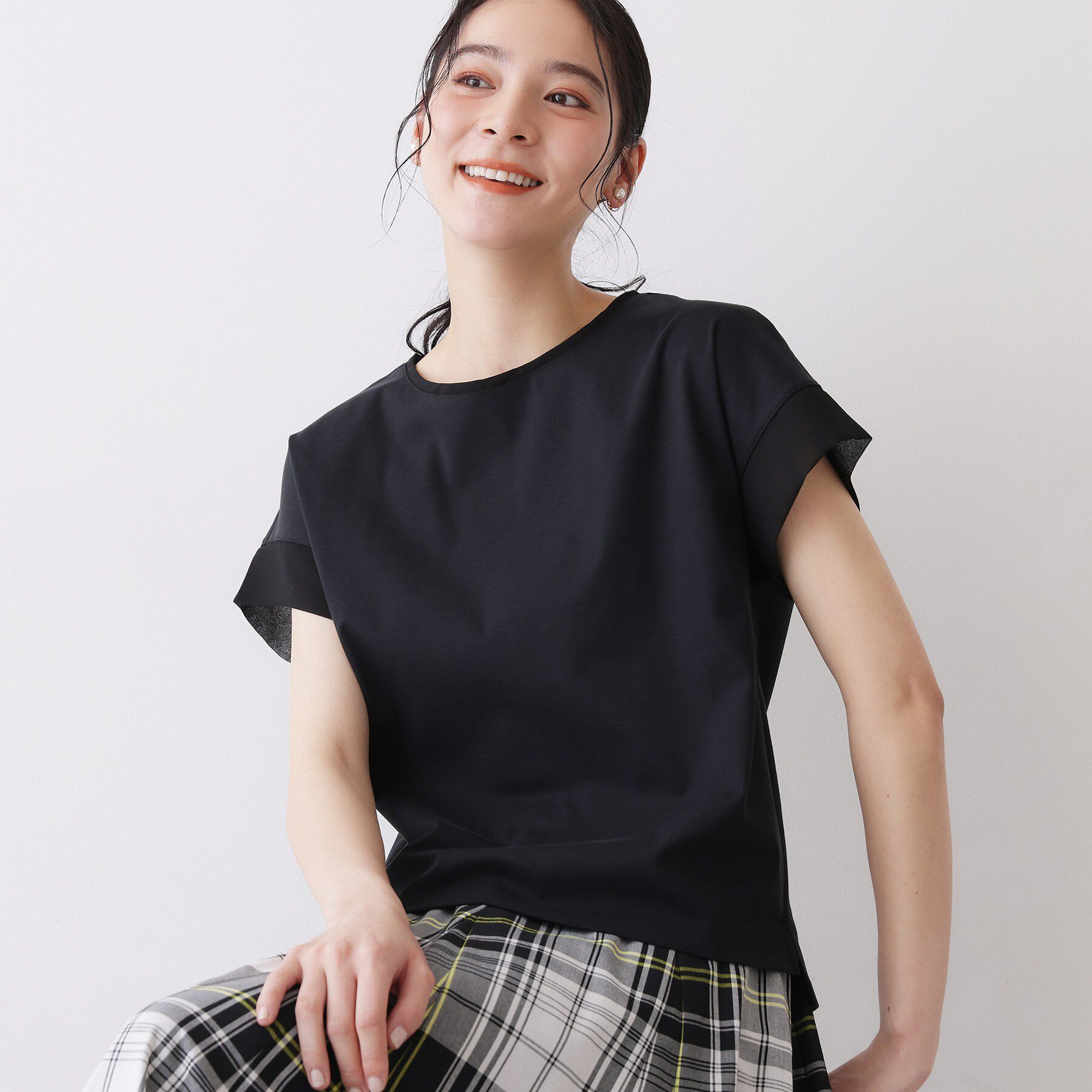 Dessin「【UVカット/接触冷感】美光沢カットソー」|Tシャツ・カットソー|ブラック(019)