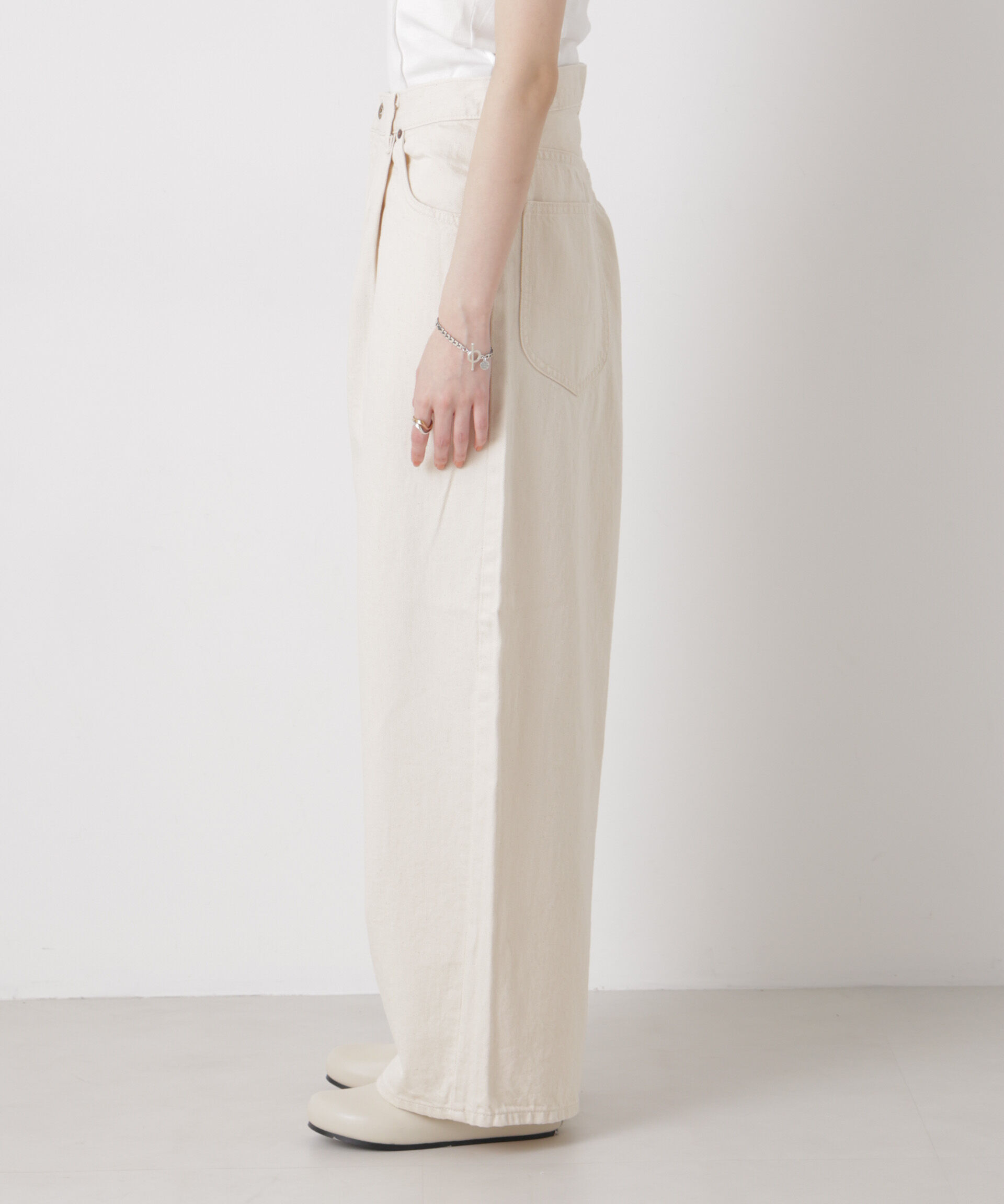 nano･universe「Lee/TUCK RIDERS PANTS」|チノ|