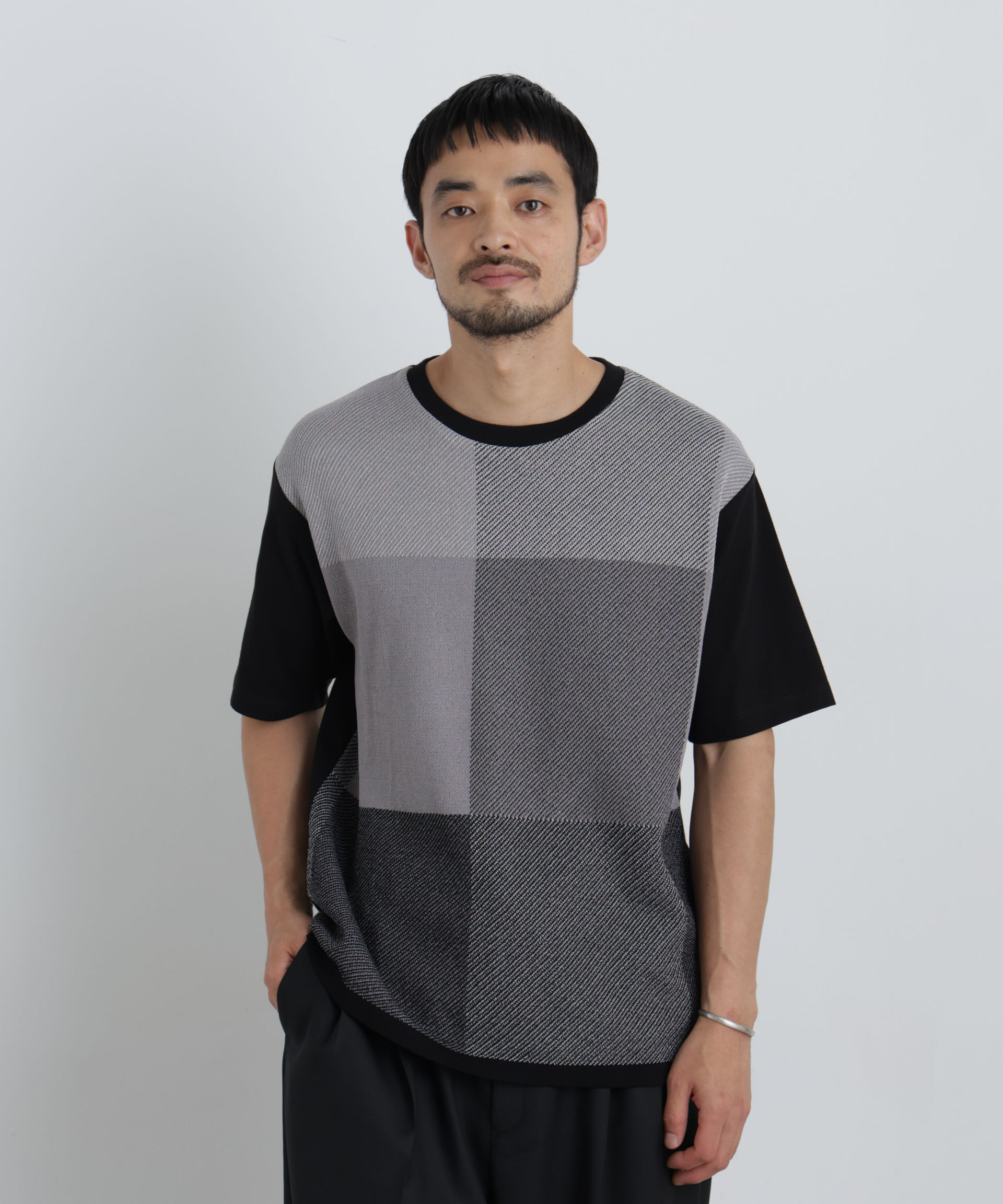 NANO universe「切替チェックニットTシャツ 半袖」|ニット・セーター|グレー