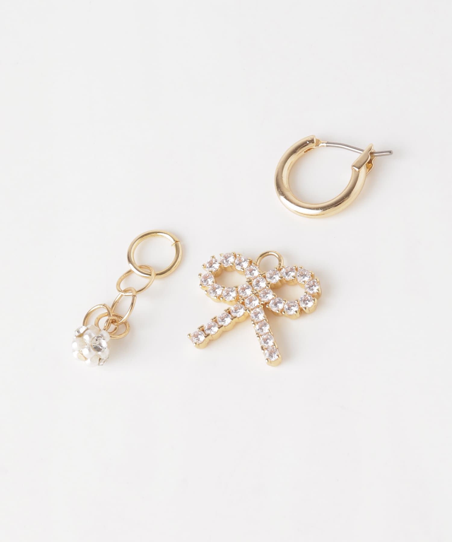 SMELLY「ビジューリボンフープピアス」|ピアス|