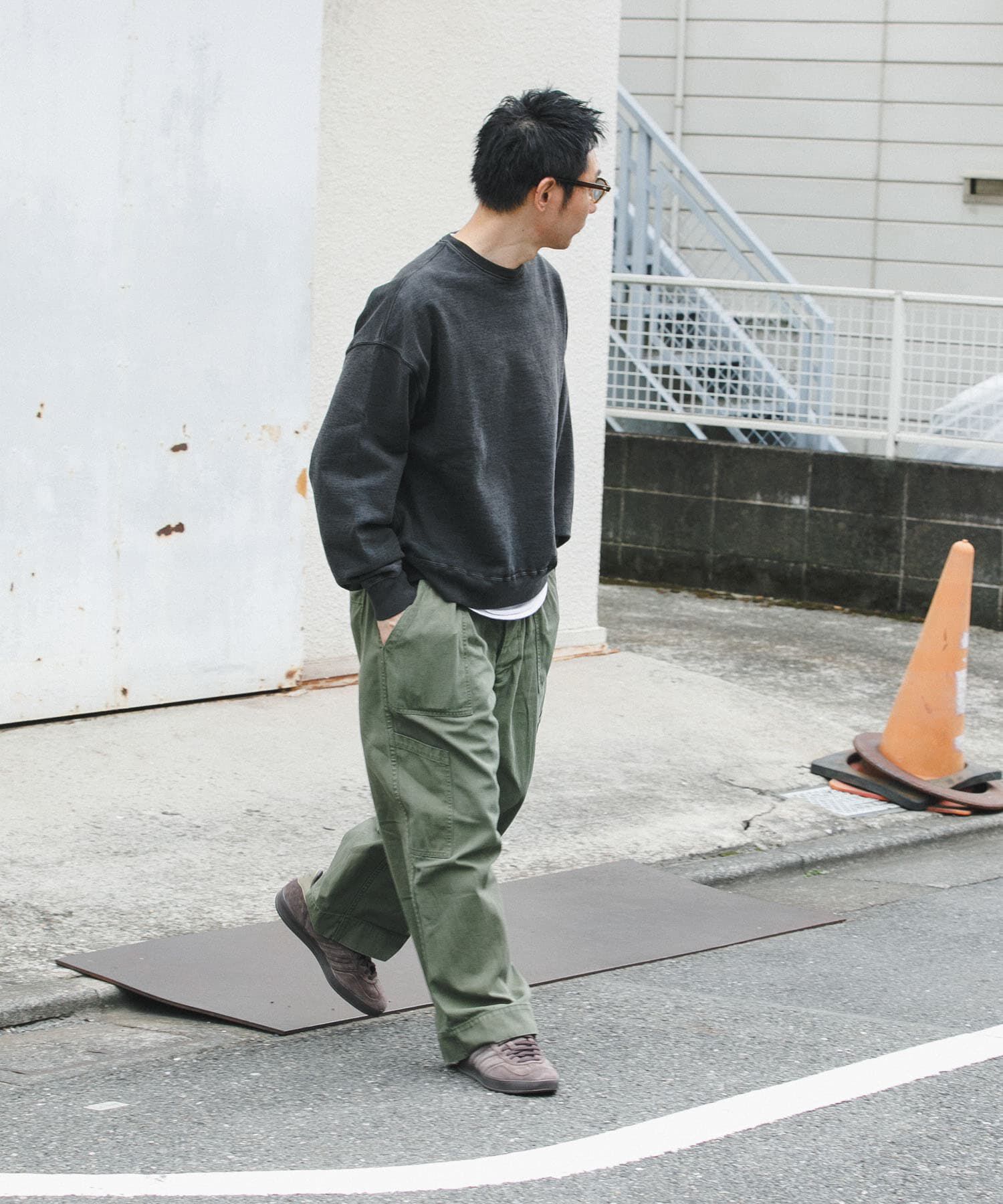 URBAN RESEARCH「LOGIC ONE PIGMENT SWEAT」|スウェット・ジャージ|