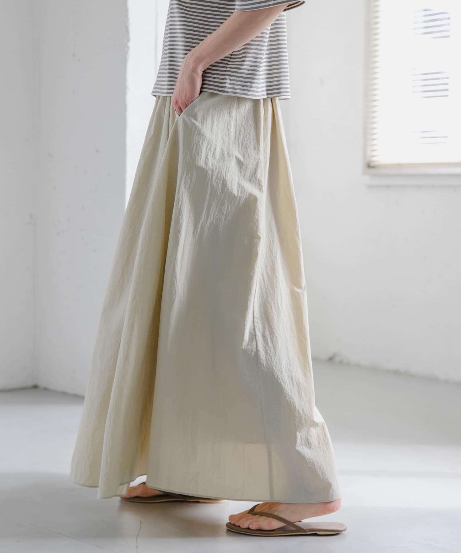 URBAN RESEARCH DOORS「FORK&SPOON　ナイロンギャザースカート」|スカート|