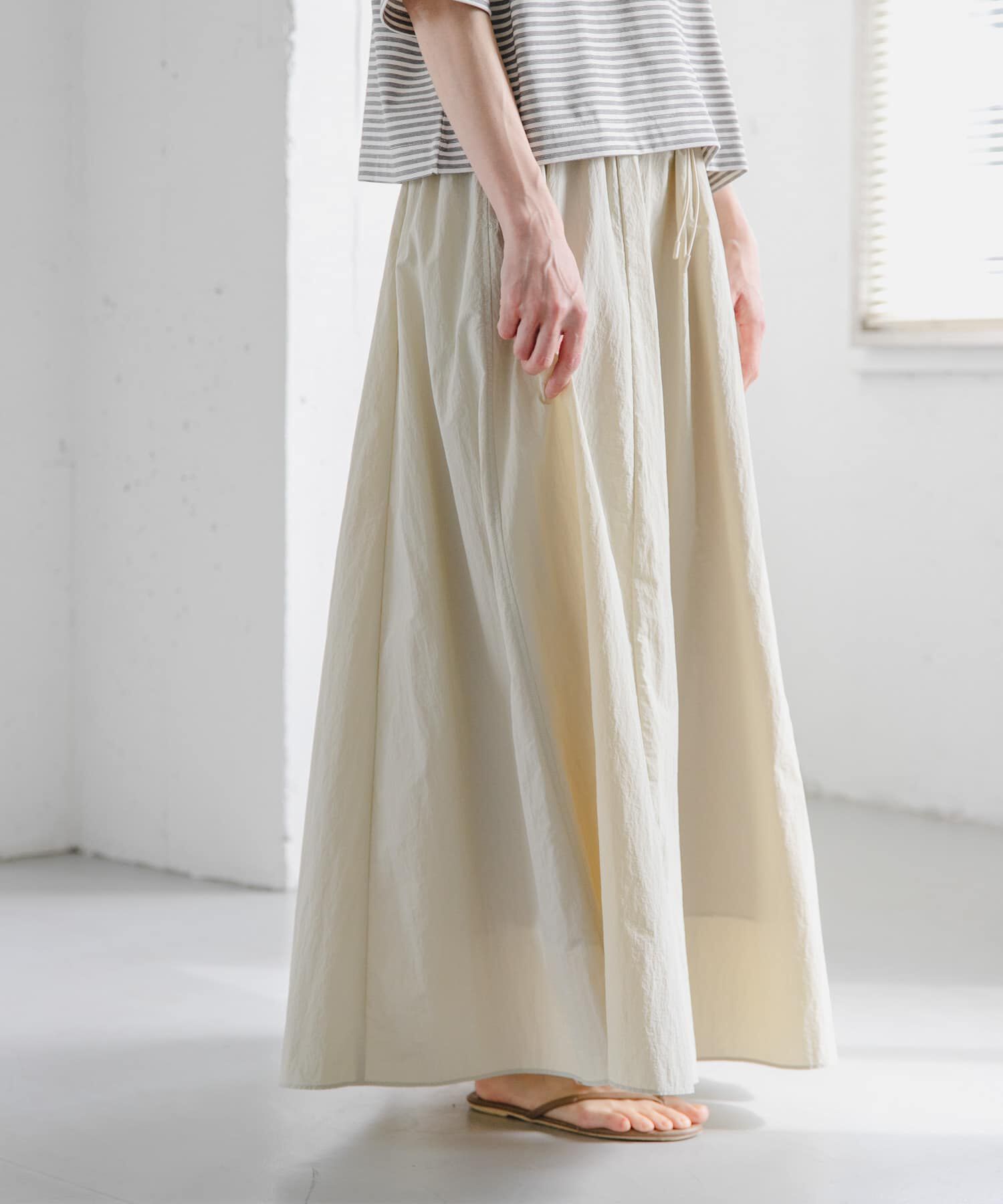 URBAN RESEARCH DOORS「FORK&SPOON　ナイロンギャザースカート」|スカート|
