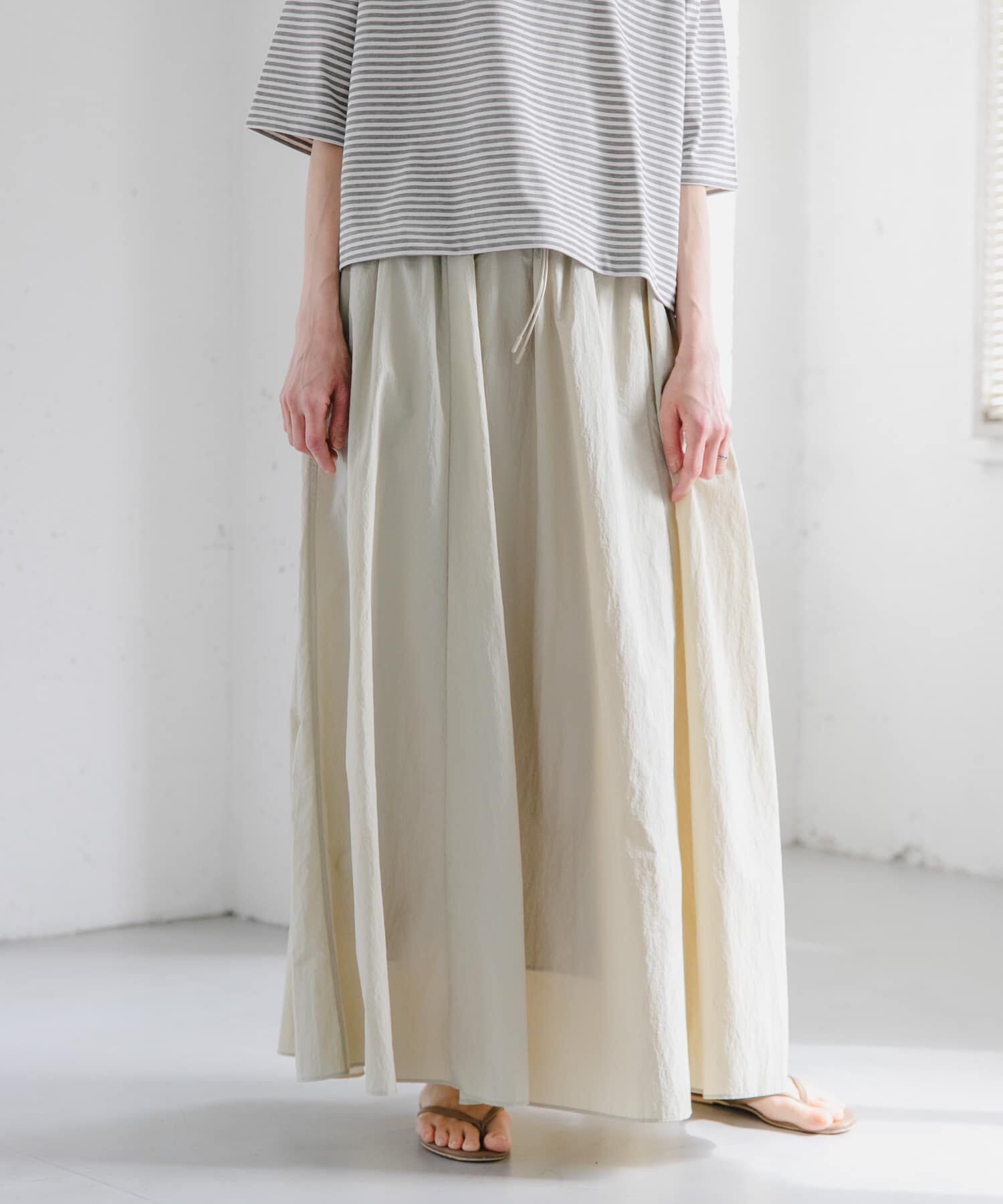 URBAN RESEARCH DOORS「FORK&SPOON　ナイロンギャザースカート」|スカート|
