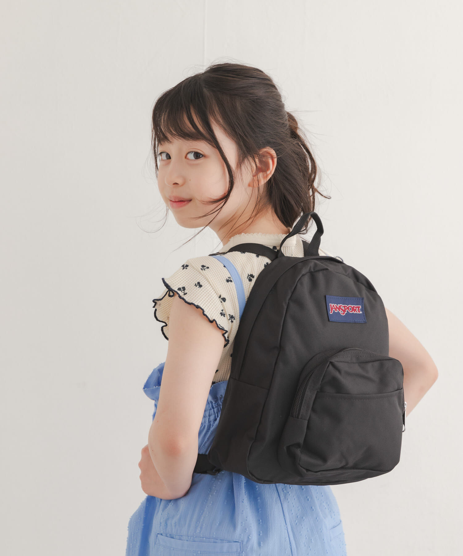 URBAN RESEARCH DOORS「JanSport　HALF PINT 10L(KIDS)」|その他|ブラック