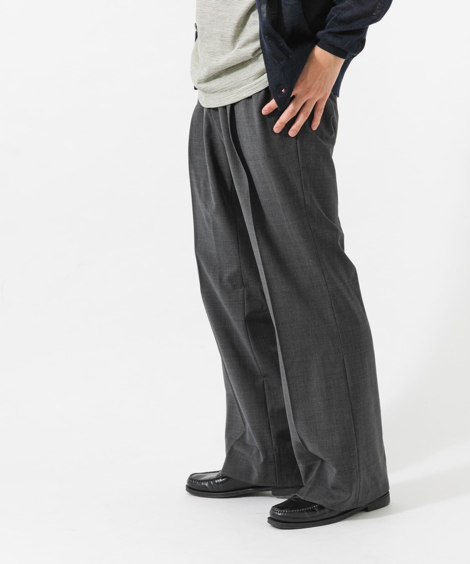 URBAN RESEARCH「TW SEMI FLARE SLACKS」|その他|