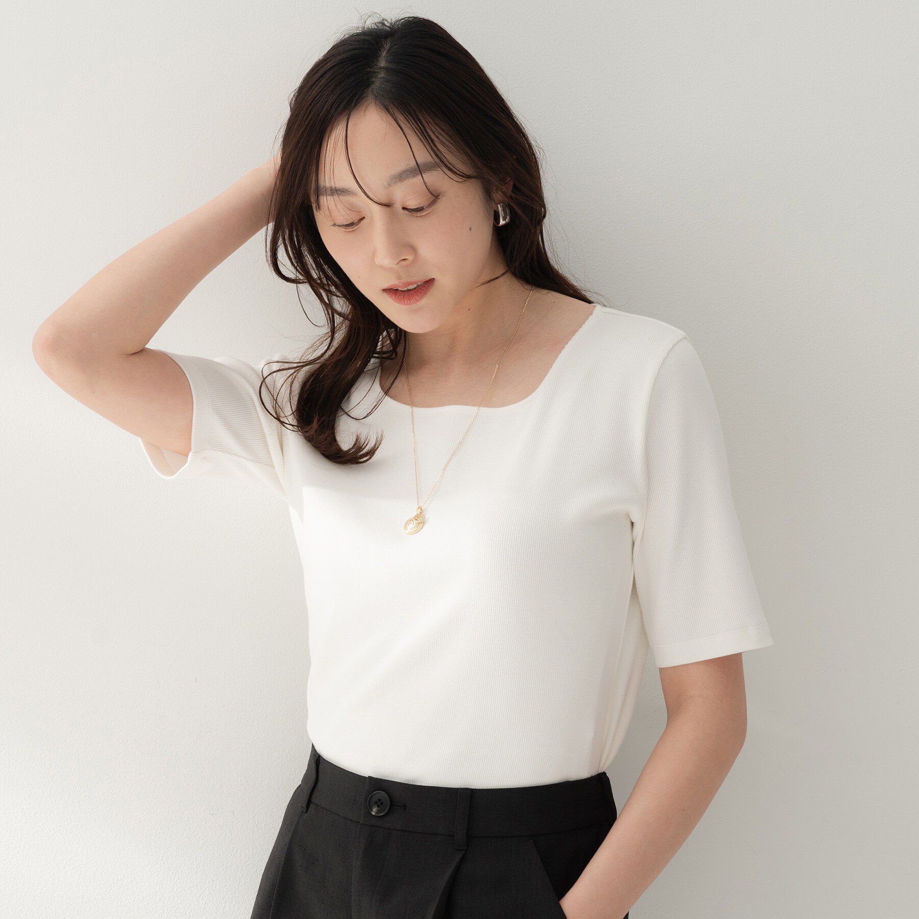 UNTITLED「【すっきり見え/洗える】スクエアネックプルオーバー」|Tシャツ・カットソー|