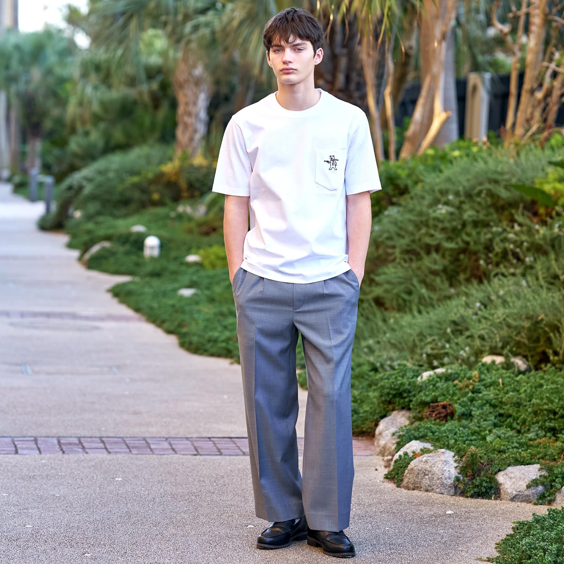 DRESSTERIOR「【接触冷感／UVカット／抗菌防臭／しわ防止】クールデオドラント ピストルベアーTシャツ」|Tシャツ・カットソー|