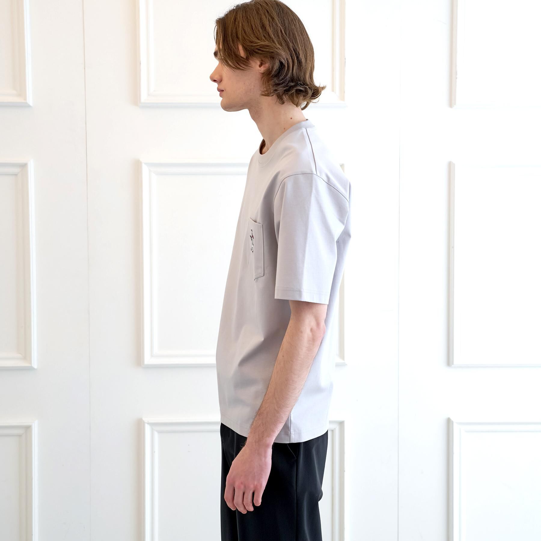 DRESSTERIOR「【接触冷感／UVカット／抗菌防臭／しわ防止】クールデオドラント ピストルベアーTシャツ」|Tシャツ・カットソー|
