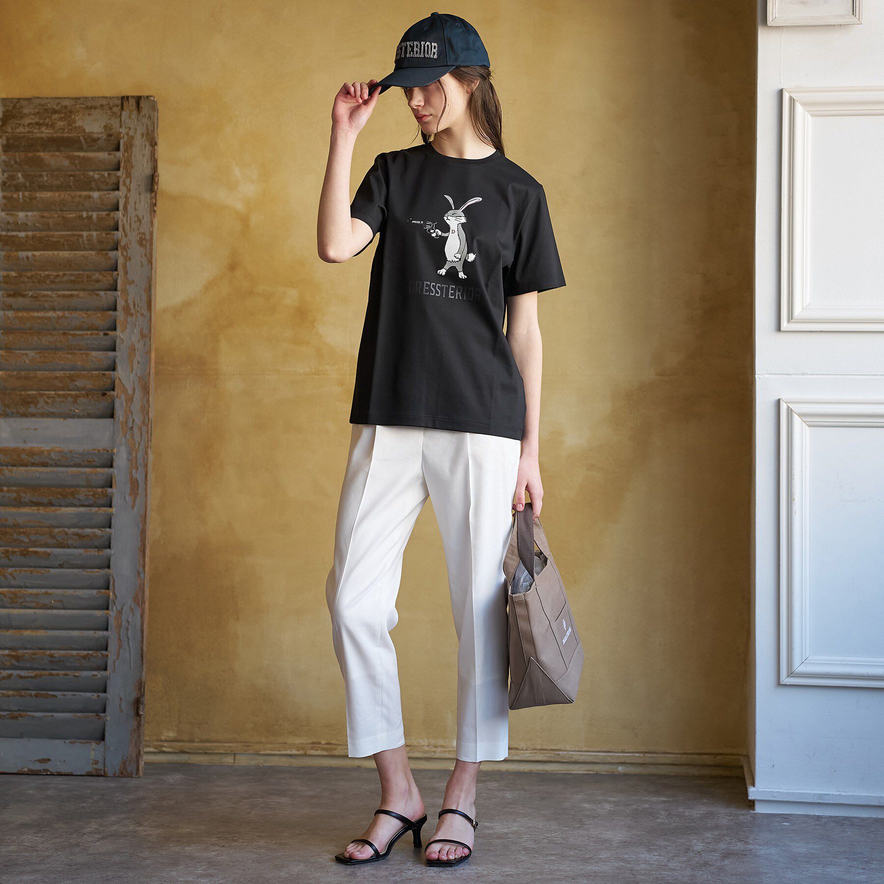 DRESSTERIOR「【接触冷感／抗菌防臭／消臭】アイスクリアコットン ピストルラビットT」|Tシャツ・カットソー|