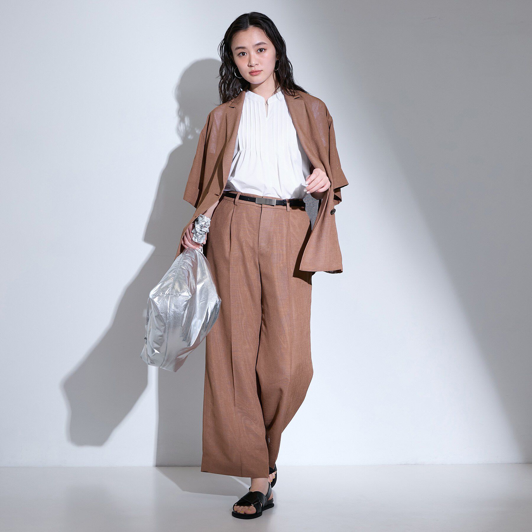 INDIVI「【撥水／UVケア／SETUP可能】軽量タックスキッパーブラウス」|シャツ・ブラウス|