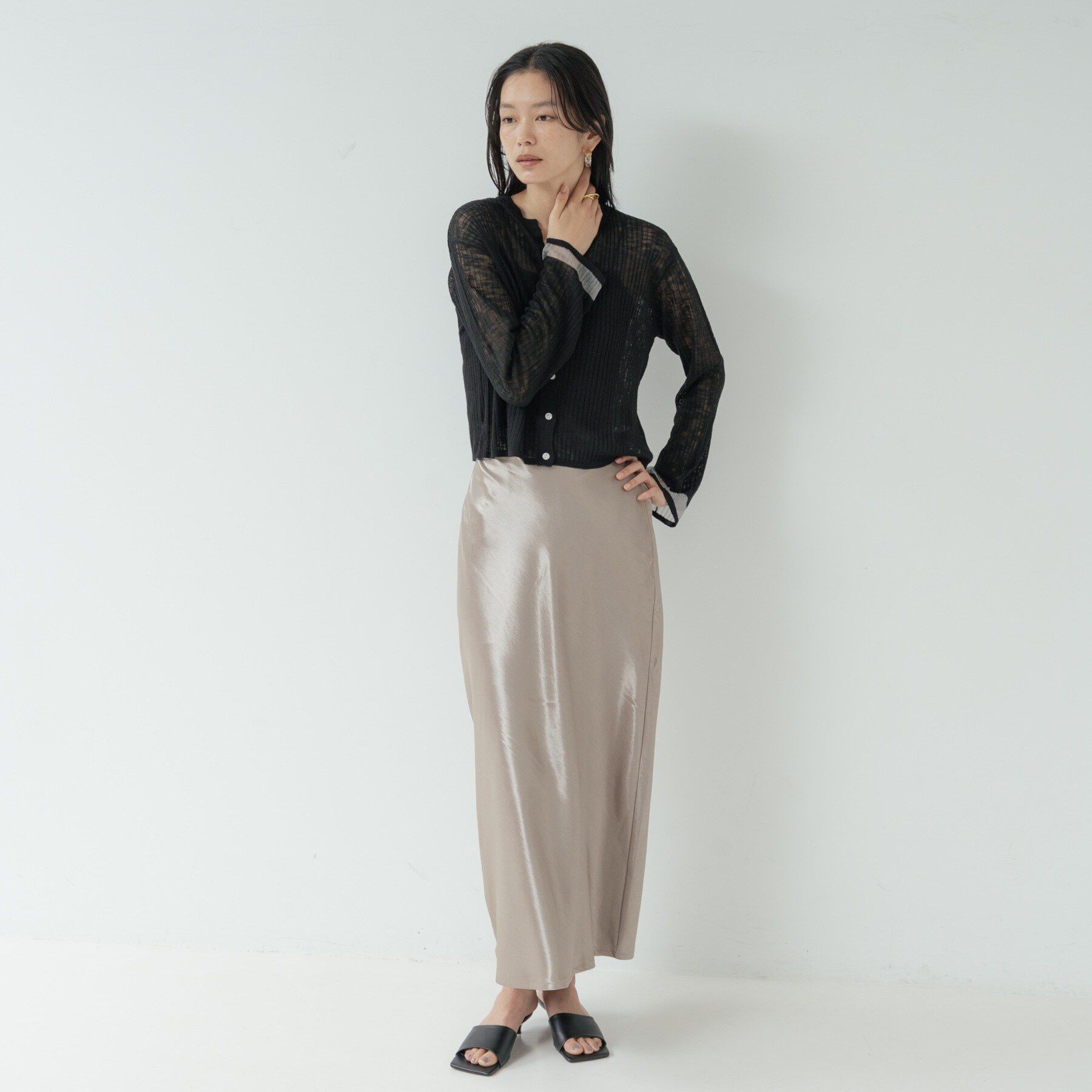 GALLEST「【一部店舗限定】サテンナロースカート」|スカート|
