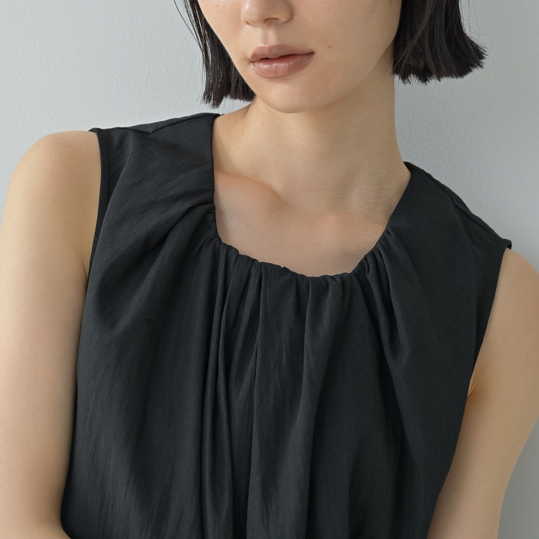 GALLEST「ボリュームタックスリーブレスブラウス」|シャツ・ブラウス|
