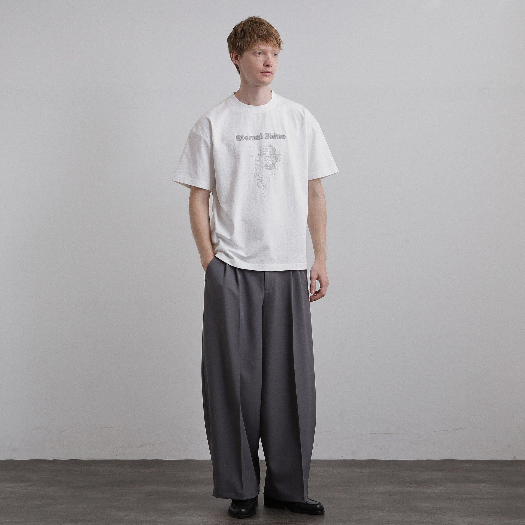 tk.TAKEO KIKUCHI「ロゴフラワー刺繍Tシャツ」|Tシャツ・カットソー|