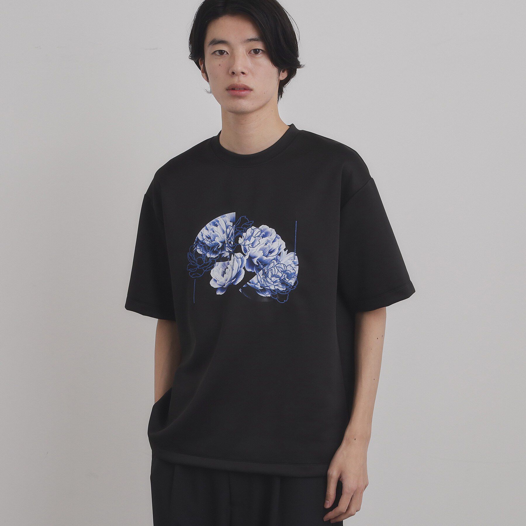 tk.TAKEO KIKUCHI「フラワープリントTシャツ」|Tシャツ・カットソー|