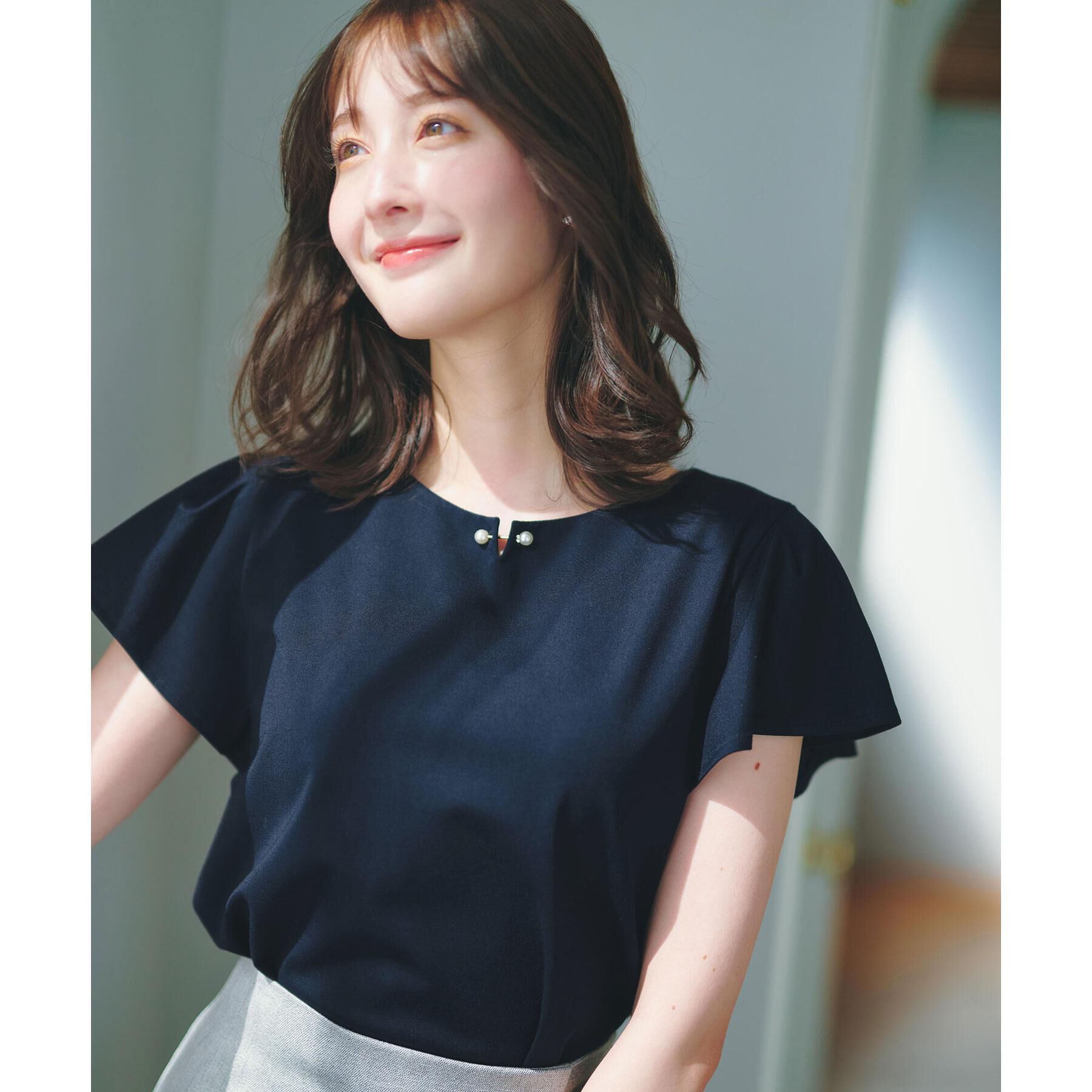 index「【接触冷感】フリルフレンチスリーブトップス《UVケア／洗濯機OK》」|Tシャツ・カットソー|