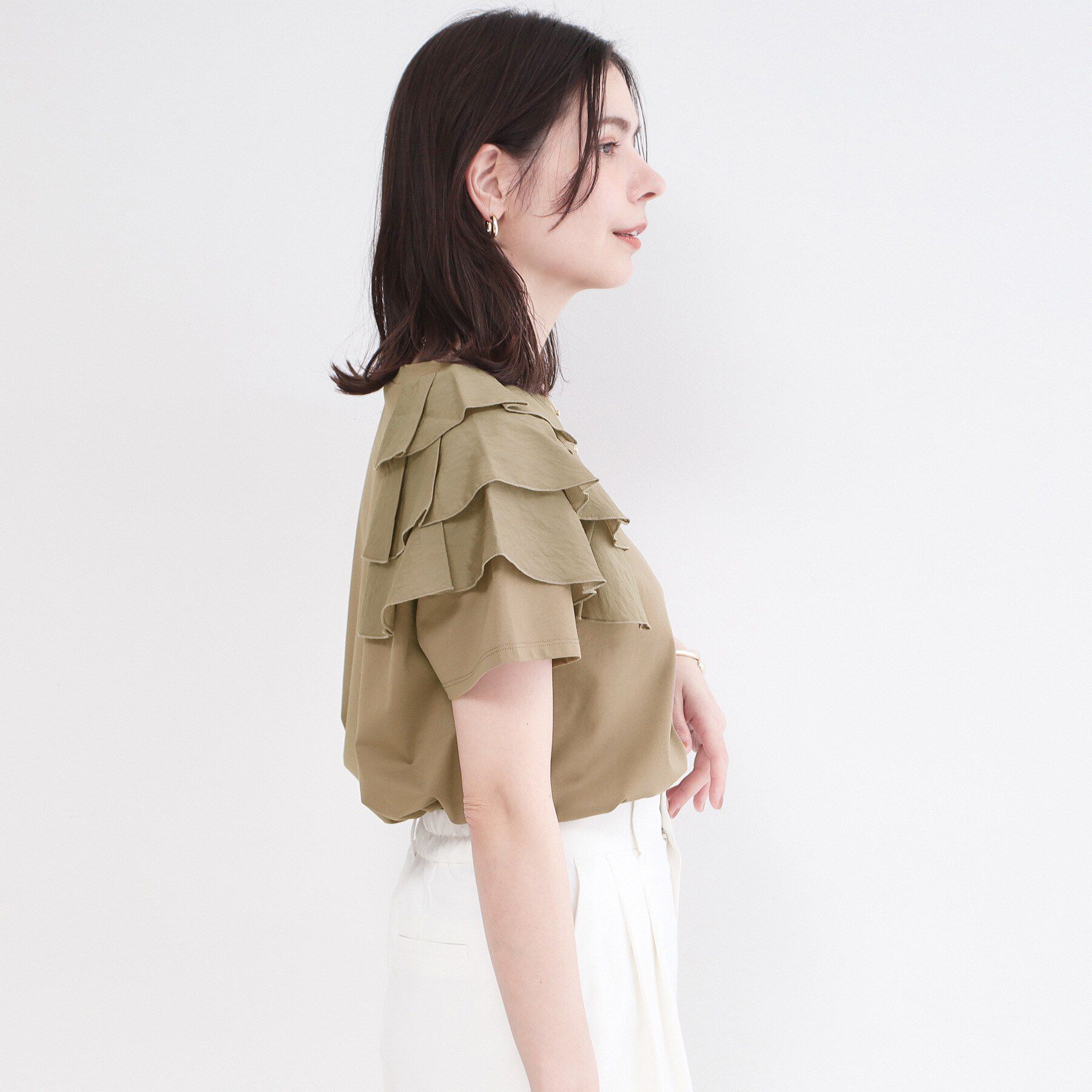 OPAQUE.CLIP「【接触冷感】アシメフリルドッキングカットソー《UVケア／洗濯機OK》」|Tシャツ・カットソー|