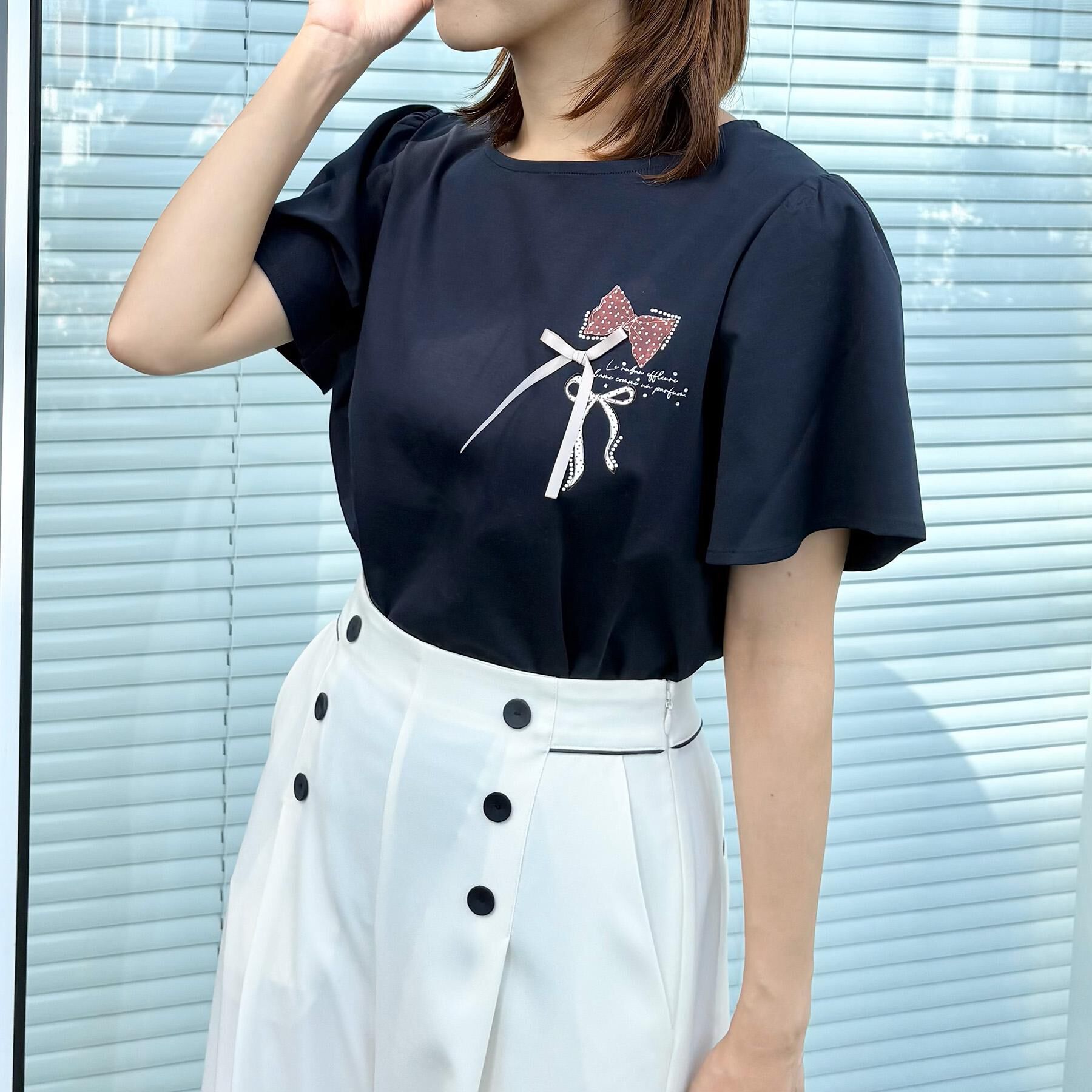 Couture broach「【接触冷感・UVカット・洗える】リボンプリントTシャツ」|Tシャツ・カットソー|