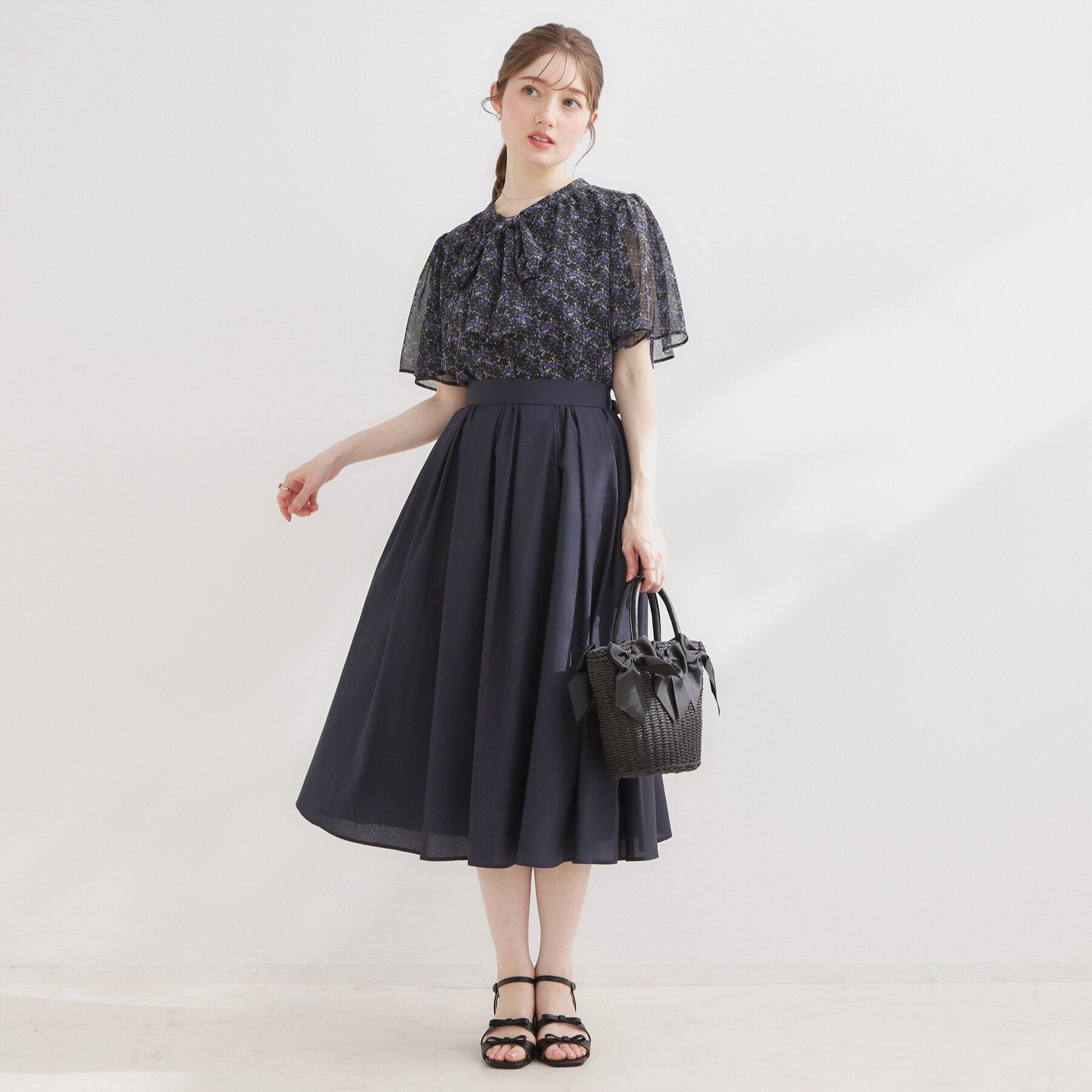 Couture broach「【洗える】リボンボウタイ 小花柄ブラウス」|シャツ・ブラウス|