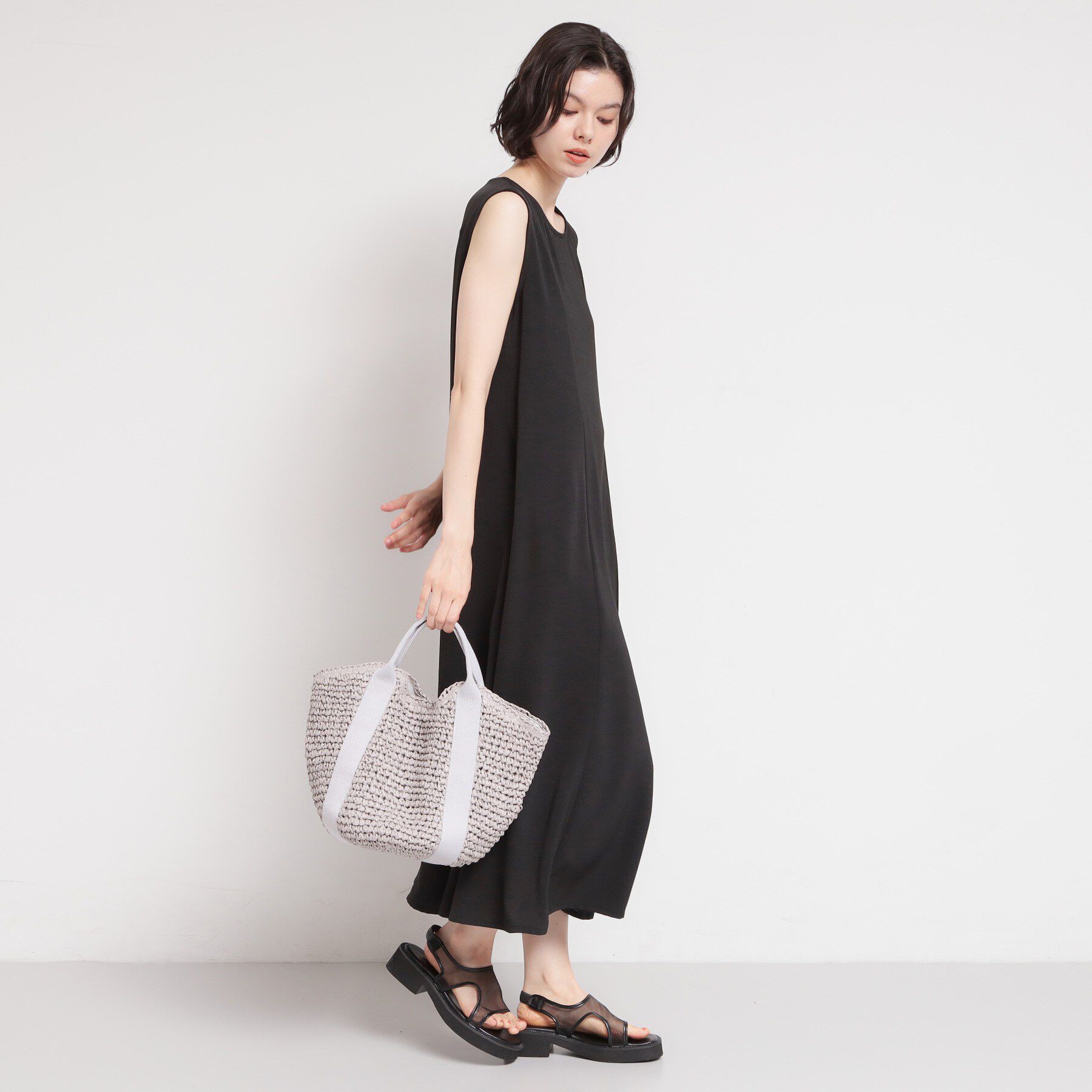THE SHOP TK「【ひんやり／防しわ／吸水速乾／UV】美しさを1日中キープ ノースリーブフレアワンピース」|ワンピース|