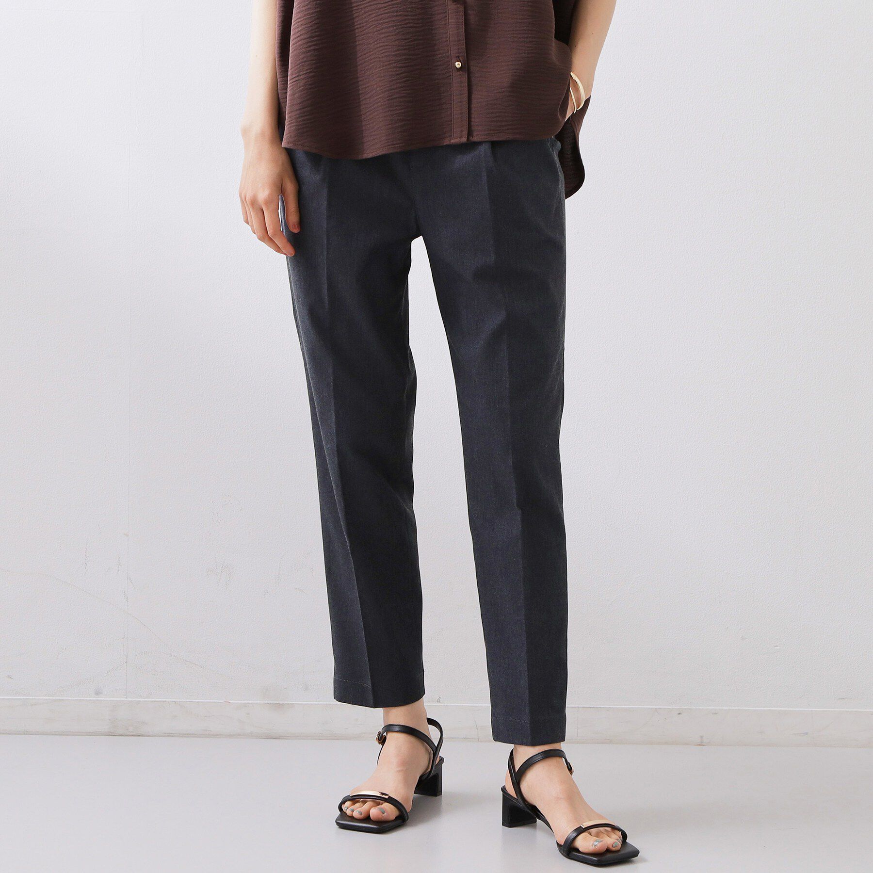 THE SHOP TK「【XS-XL/着丈選べる/ひんやり】暑い夏も心地よく ストレッチテーパードパンツ」|その他|ネイビー(094)