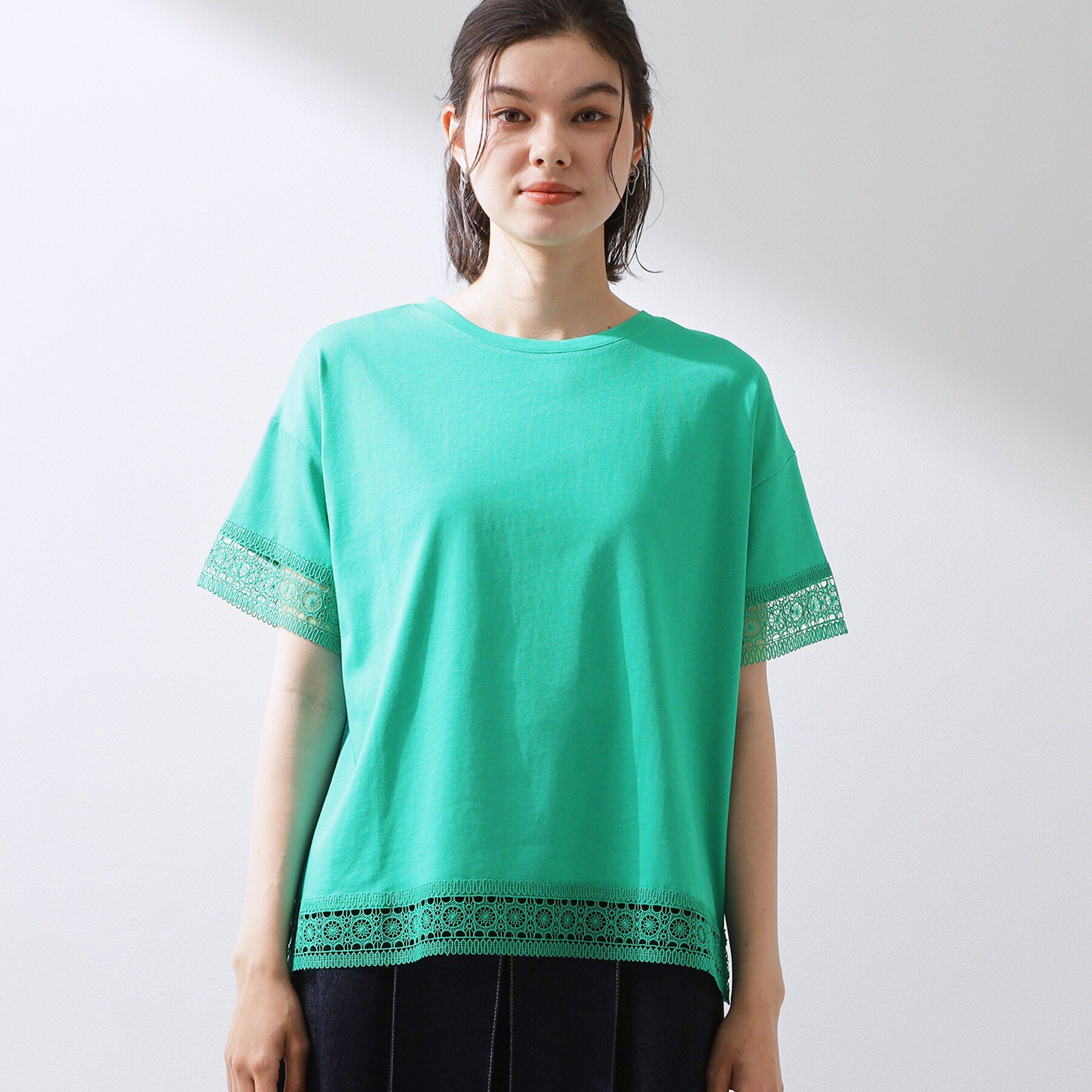 THE SHOP TK「【インせず着られる】モチーフレース切替Tシャツ」|Tシャツ・カットソー|