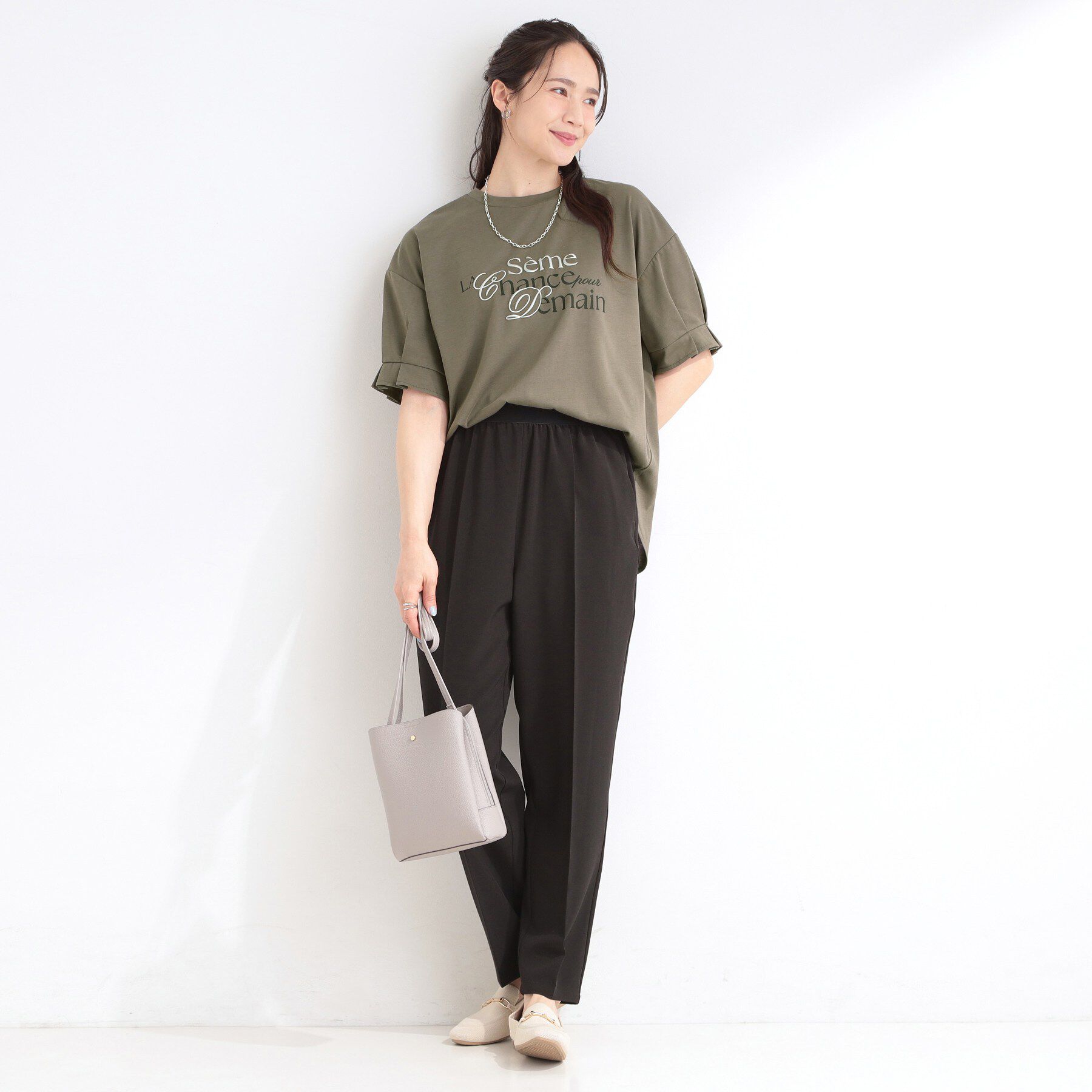 SHOO･LA･RUE「【ひんやり/UV/S-LL】お袖ふんわり二の腕カバー ぷっくりラメプリントTシャツ」|Tシャツ・カットソー|
