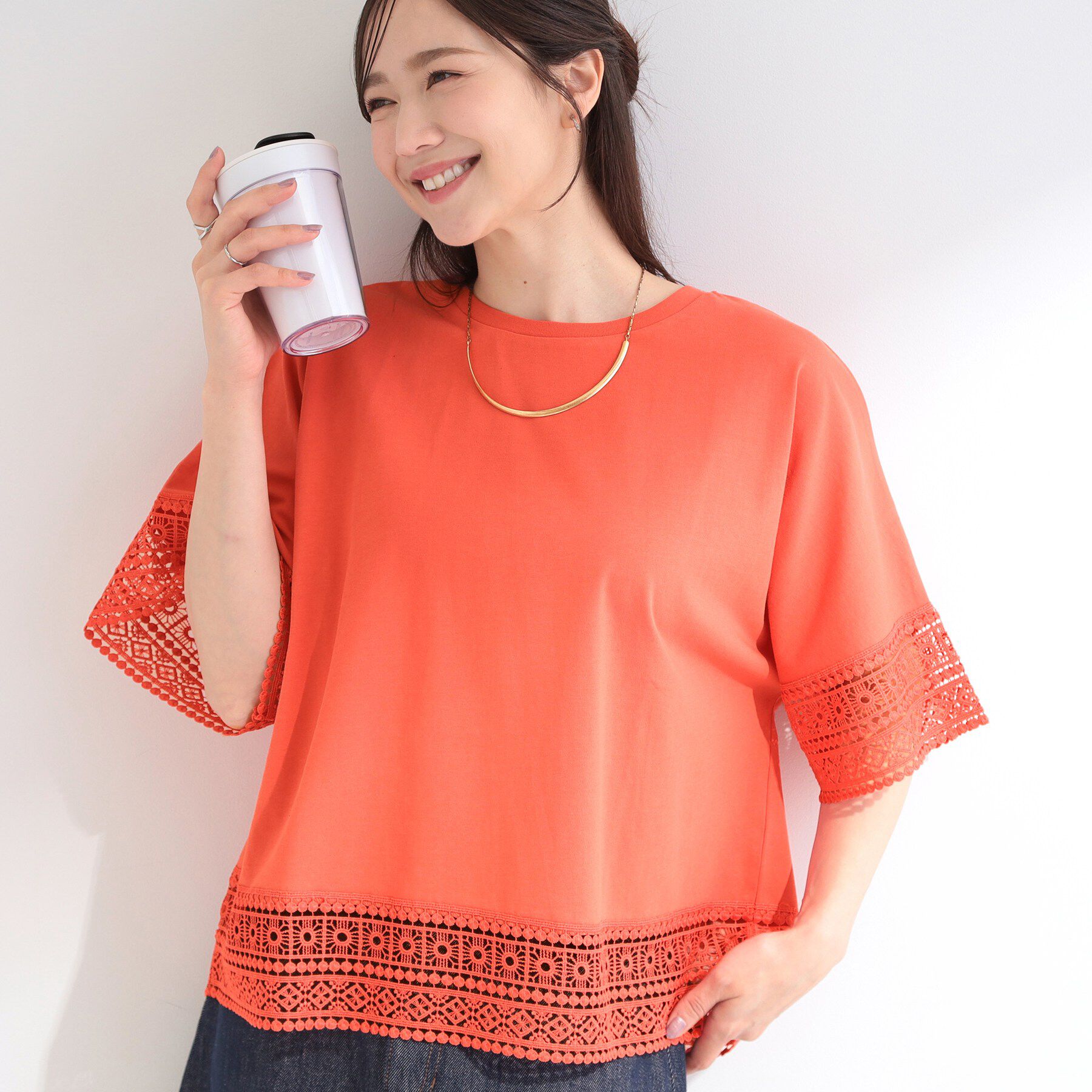 SHOO･LA･RUE「【洗濯機可/ひんやり/体型カバー/S-LL】レース使いがポイント デザインTシャツ」|Tシャツ・カットソー|オレンジ(067)